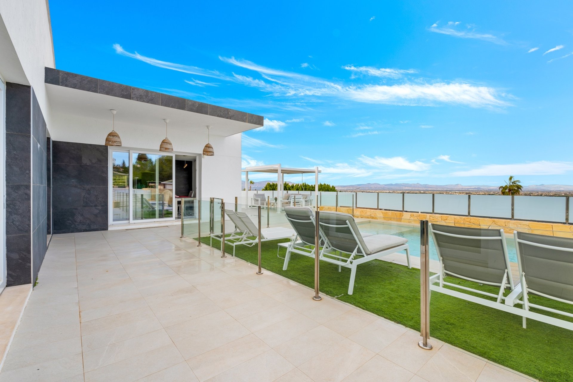 Resale - Villa -
Algorfa - Lomas de La Juliana