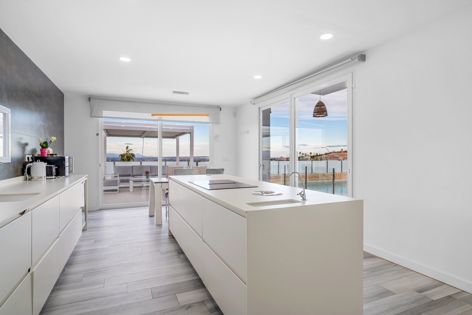 Resale - Villa -
Algorfa - Lomas de La Juliana