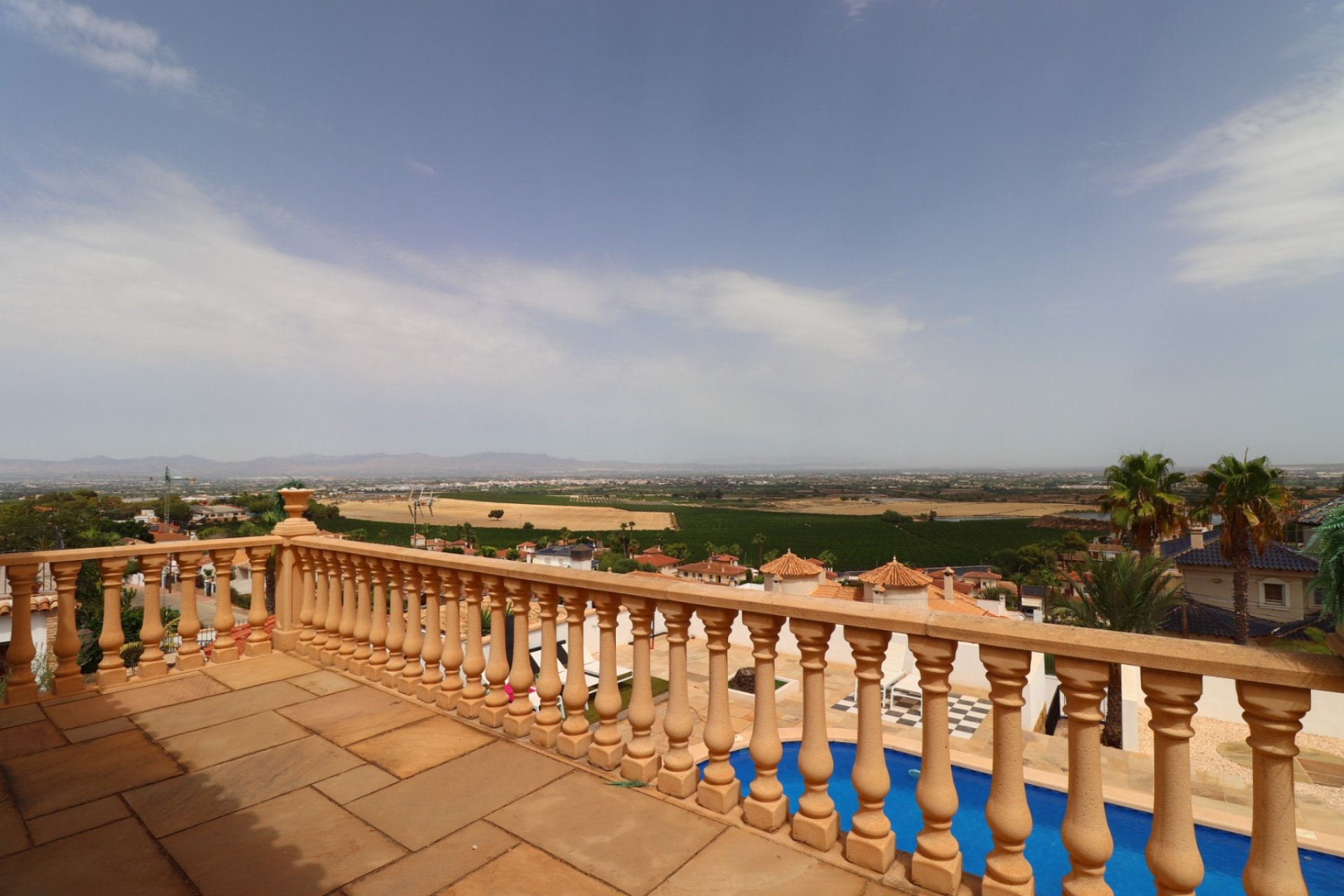 Resale - Villa -
Algorfa - Lomas de La Juliana
