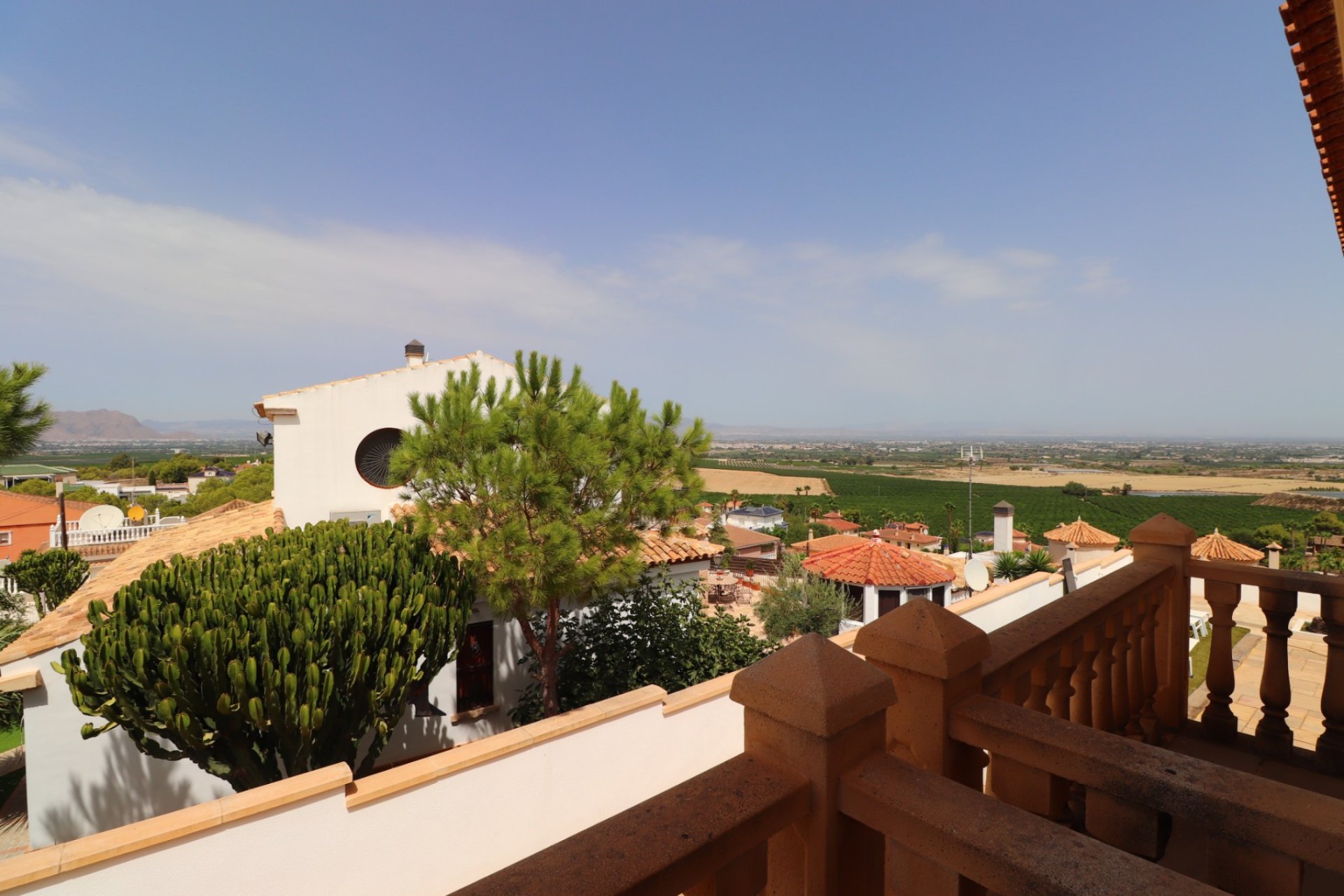 Resale - Villa -
Algorfa - Lomas de La Juliana