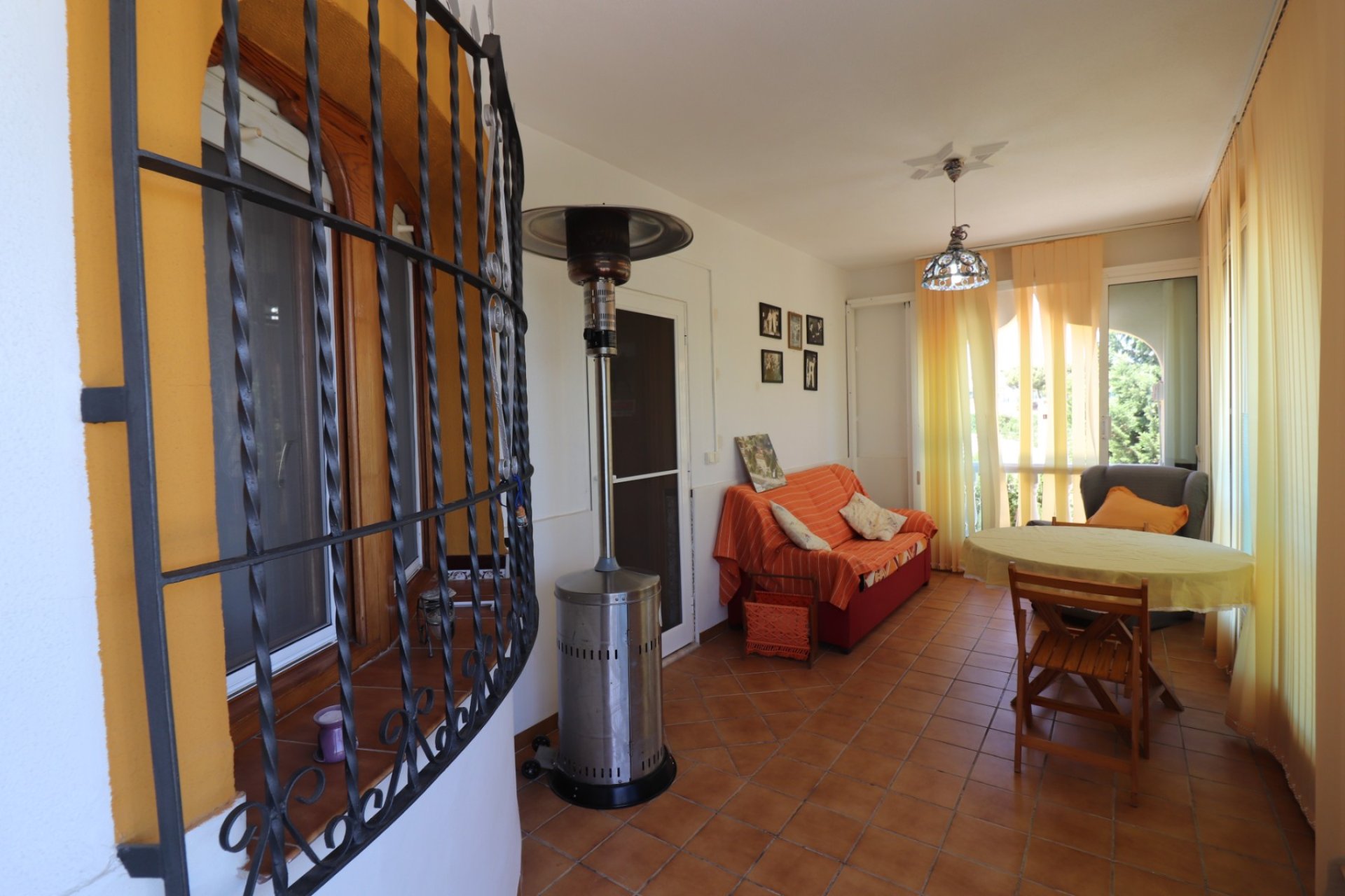 Resale - Villa -
Algorfa - Lomas de La Juliana