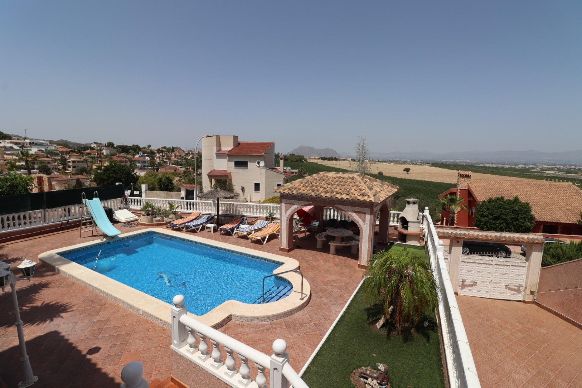 Resale - Villa -
Algorfa - Lomas de La Juliana