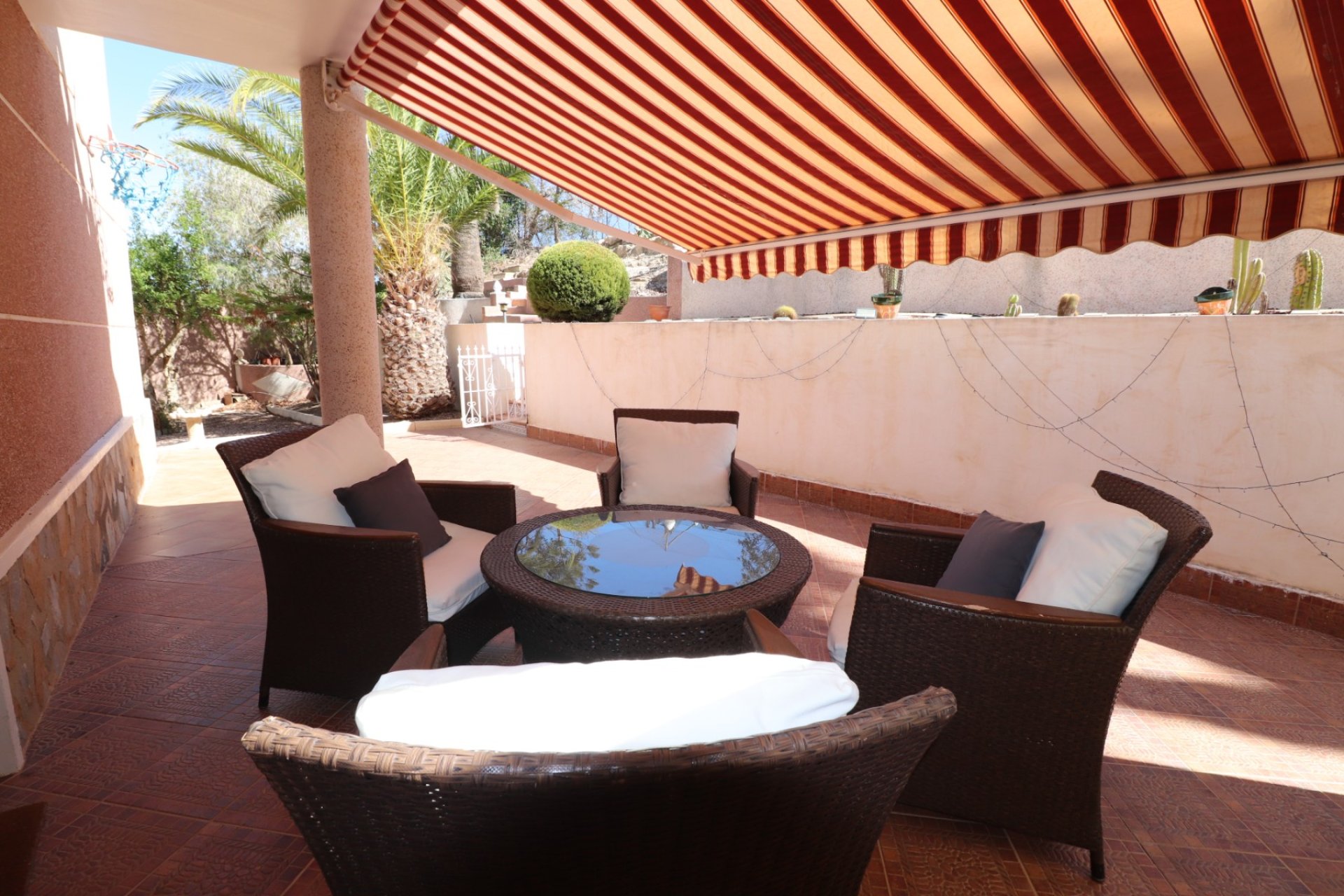 Resale - Villa -
Algorfa - Lomas de La Juliana