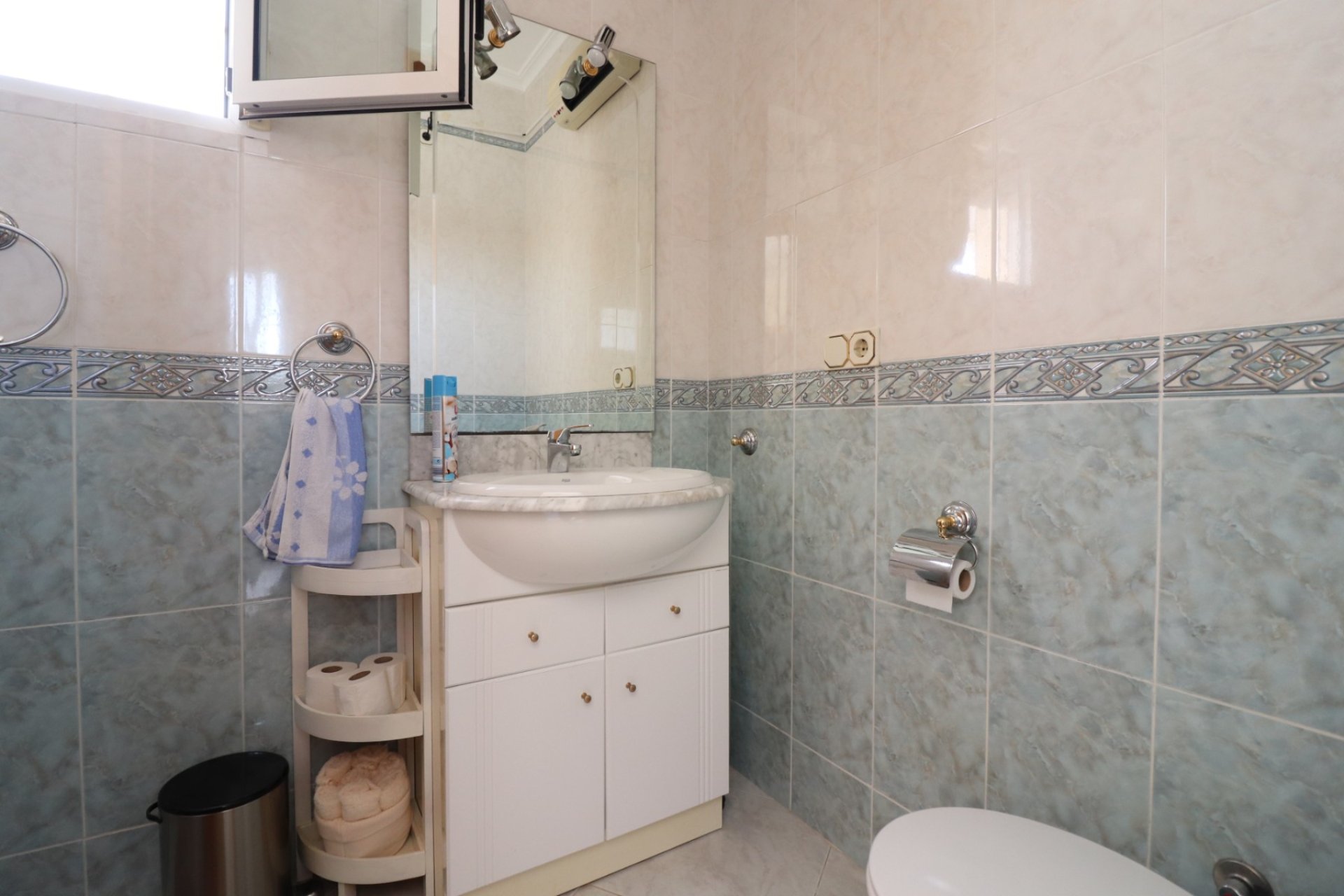 Resale - Villa -
Algorfa - Lomas de La Juliana