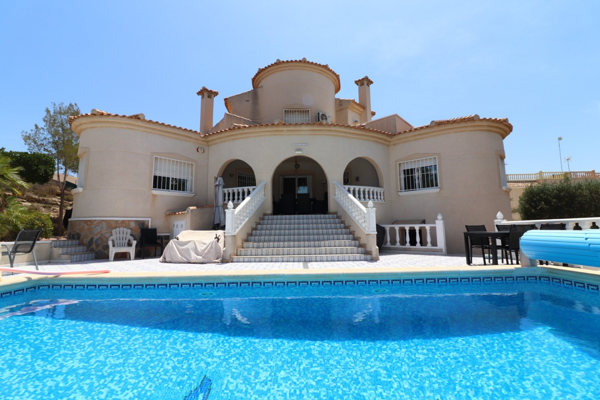 Resale - Villa -
Algorfa - Lomas de La Juliana