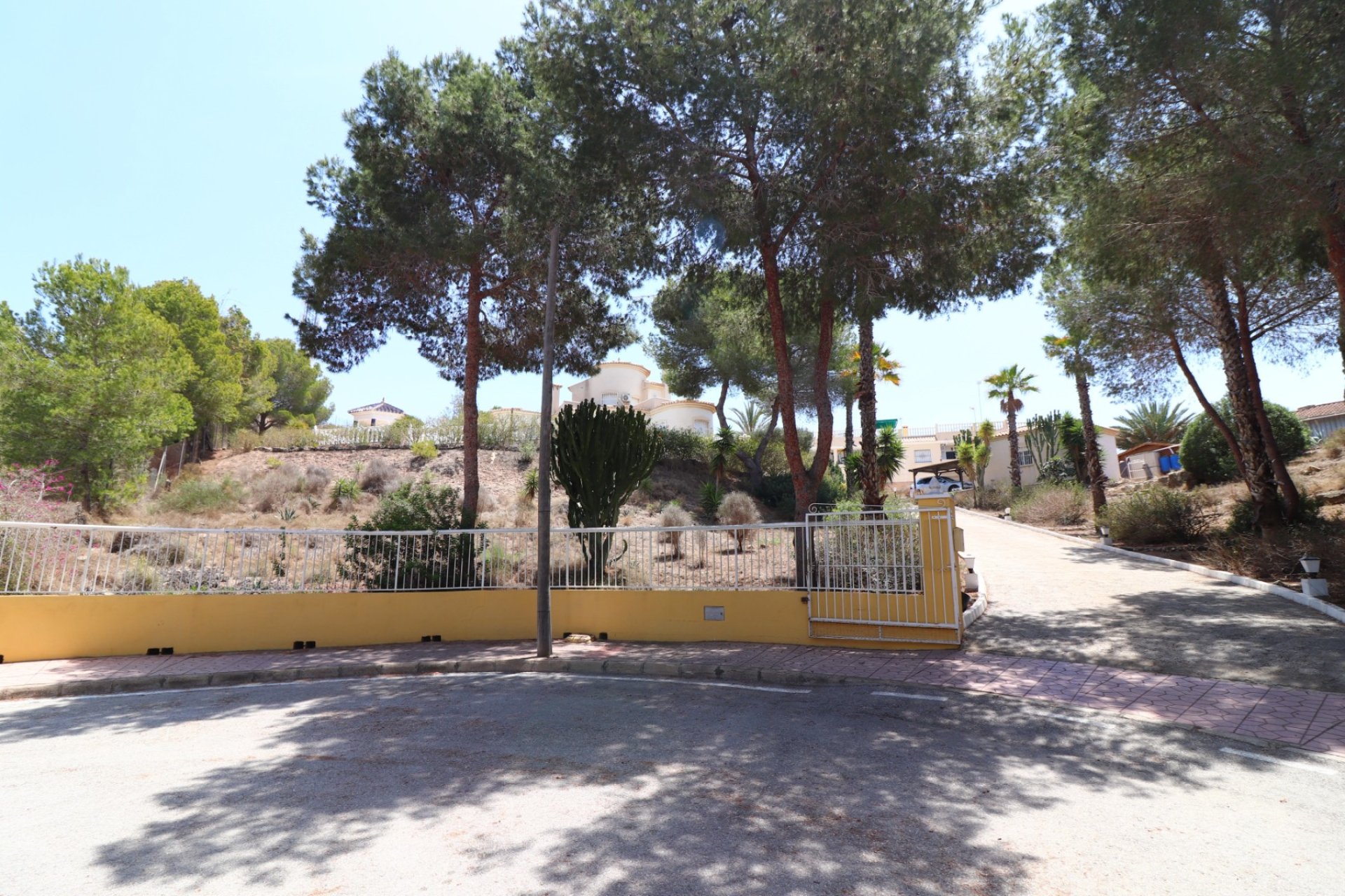 Resale - Villa -
Algorfa - Lomas de La Juliana