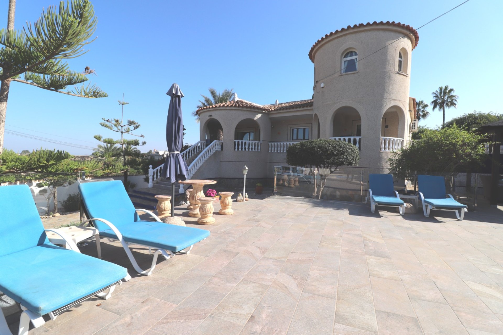 Resale - Villa -
Algorfa - Lomas de La Juliana