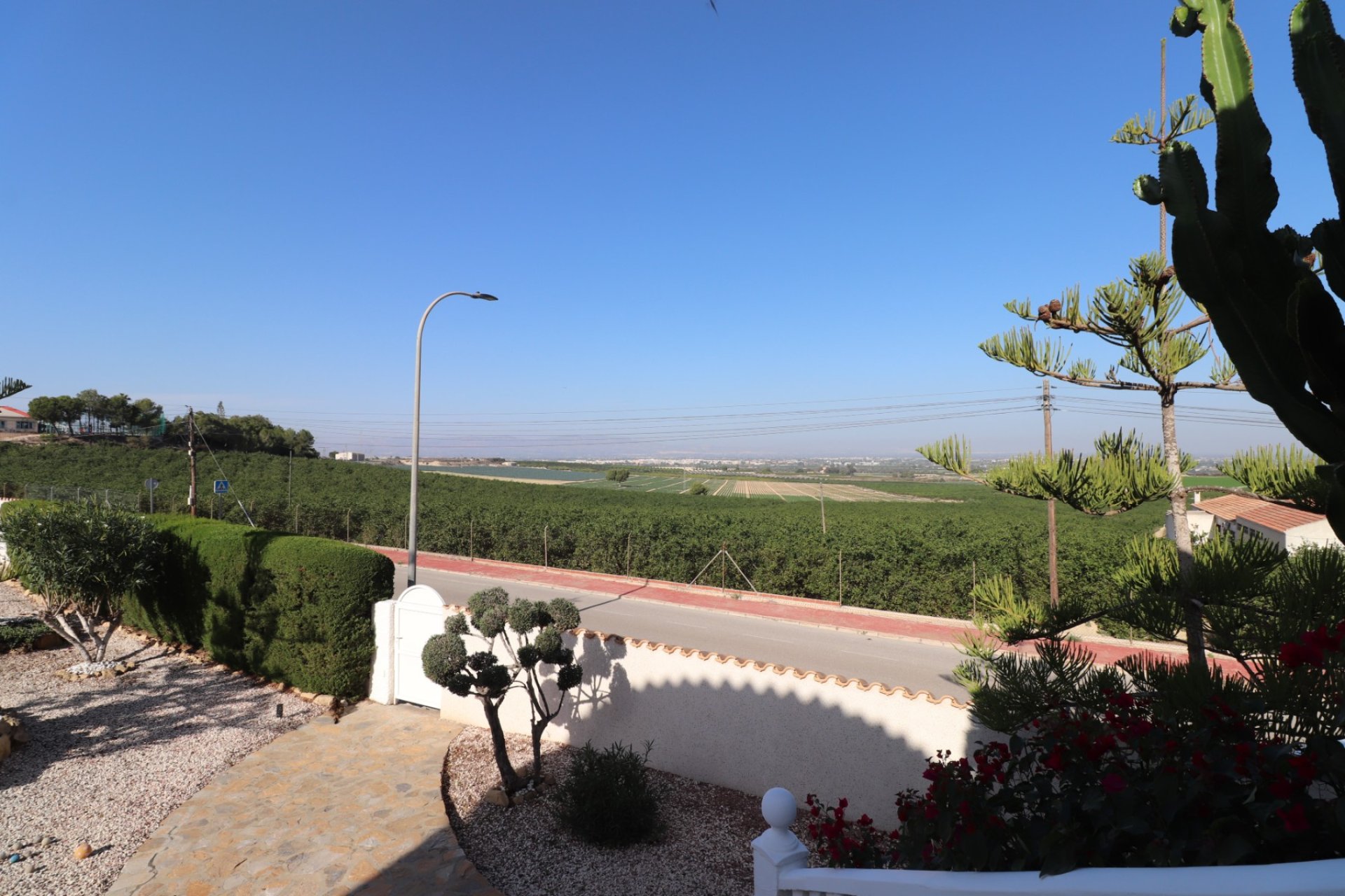 Resale - Villa -
Algorfa - Lomas de La Juliana