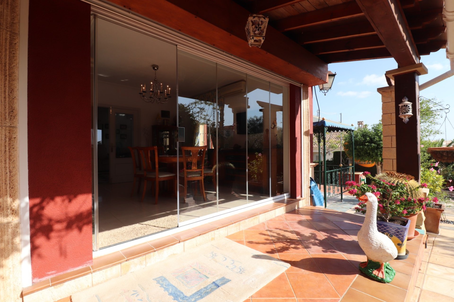 Resale - Villa -
Algorfa - Lomas de La Juliana