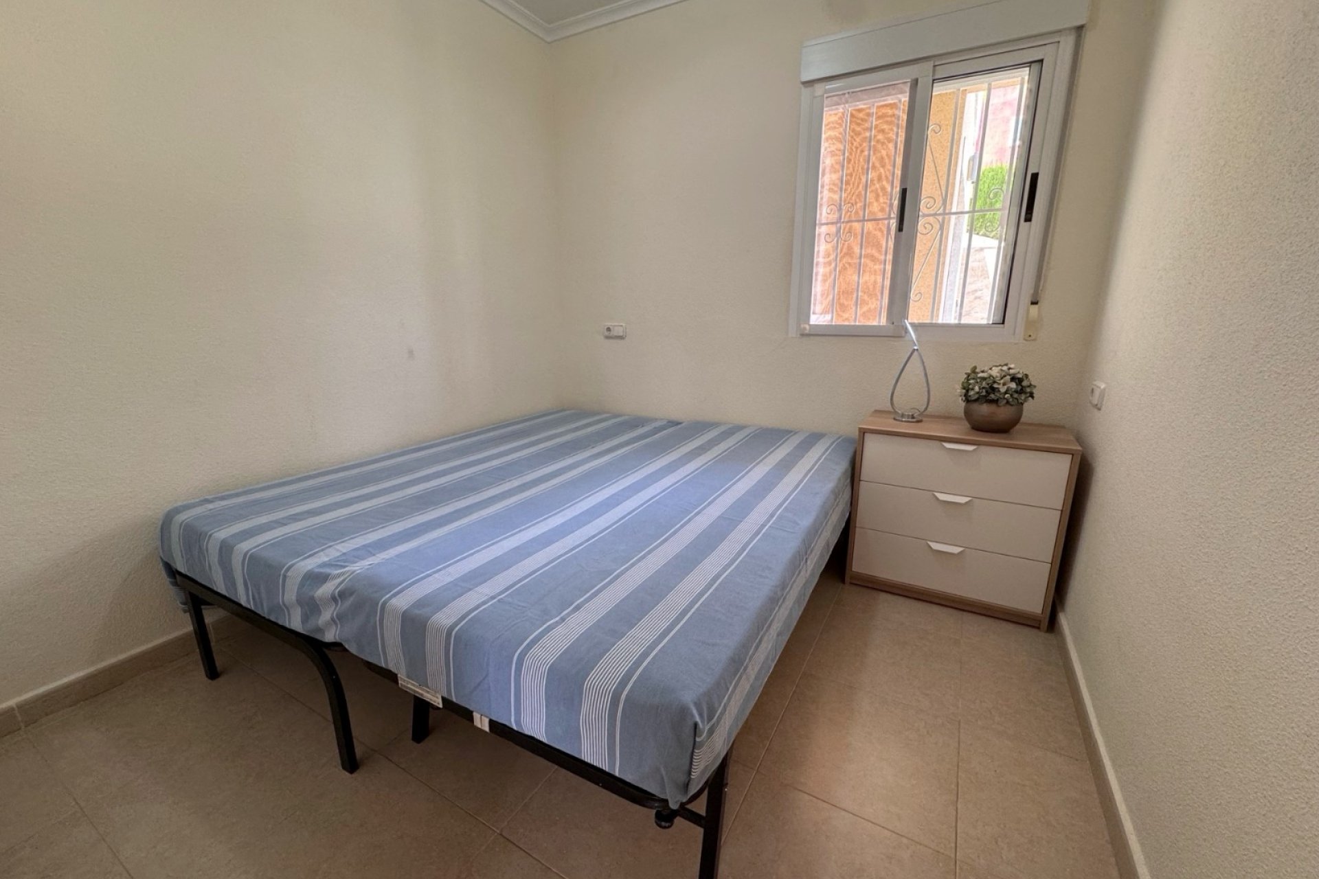 Resale - Villa -
Algorfa - Lomas de La Juliana
