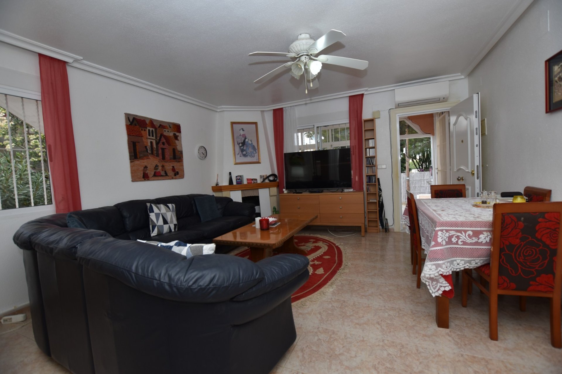 Resale - Villa -
Algorfa - Montemar