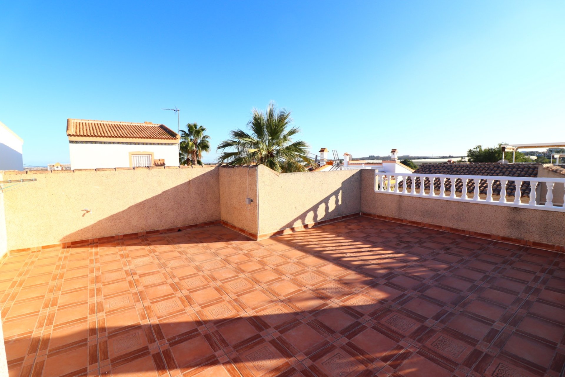 Resale - Villa -
Algorfa - Montemar