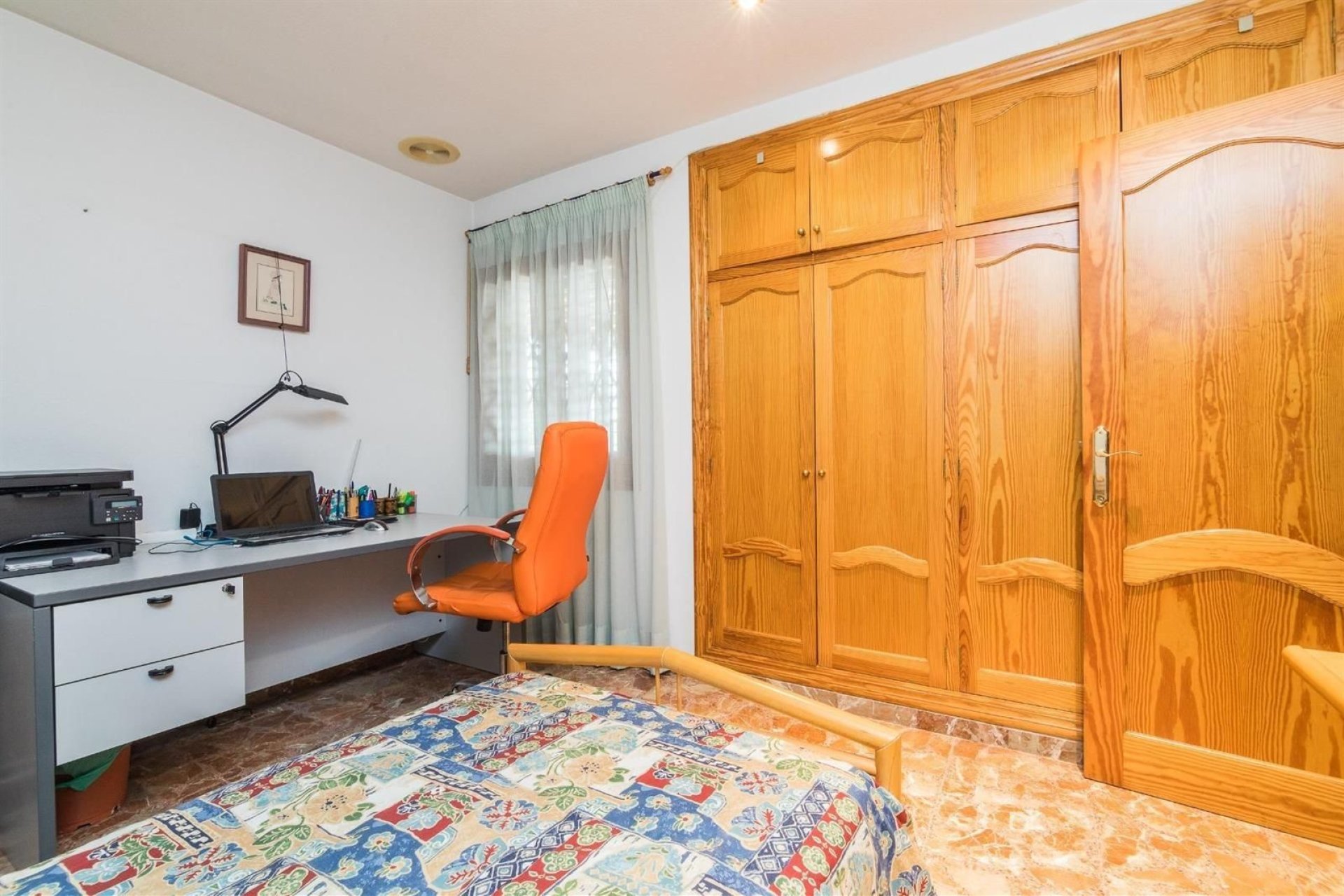 Resale - Villa -
Alicante - Corte Ingles