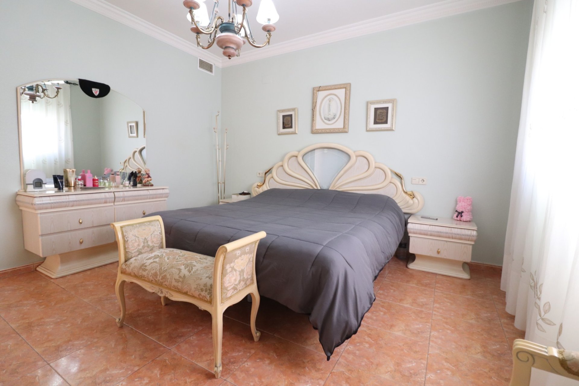 Resale - Villa -
Almoradi - El Saladar