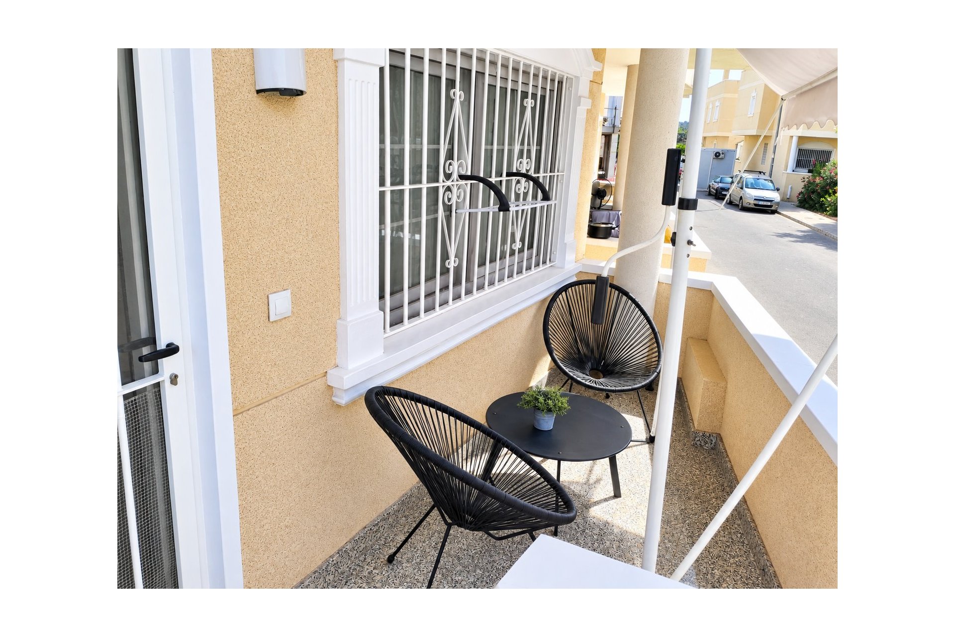 Resale - Villa -
Almoradí - Heredades