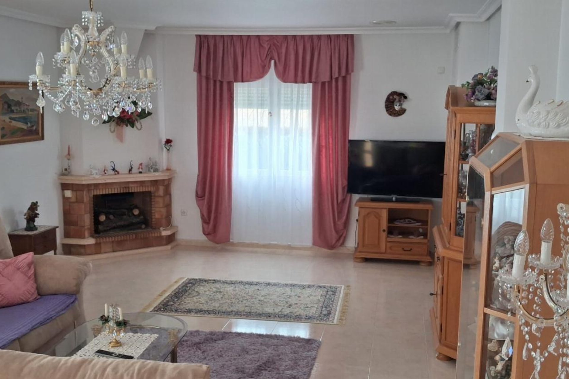 Resale - Villa -
Benferri - Benfis Park
