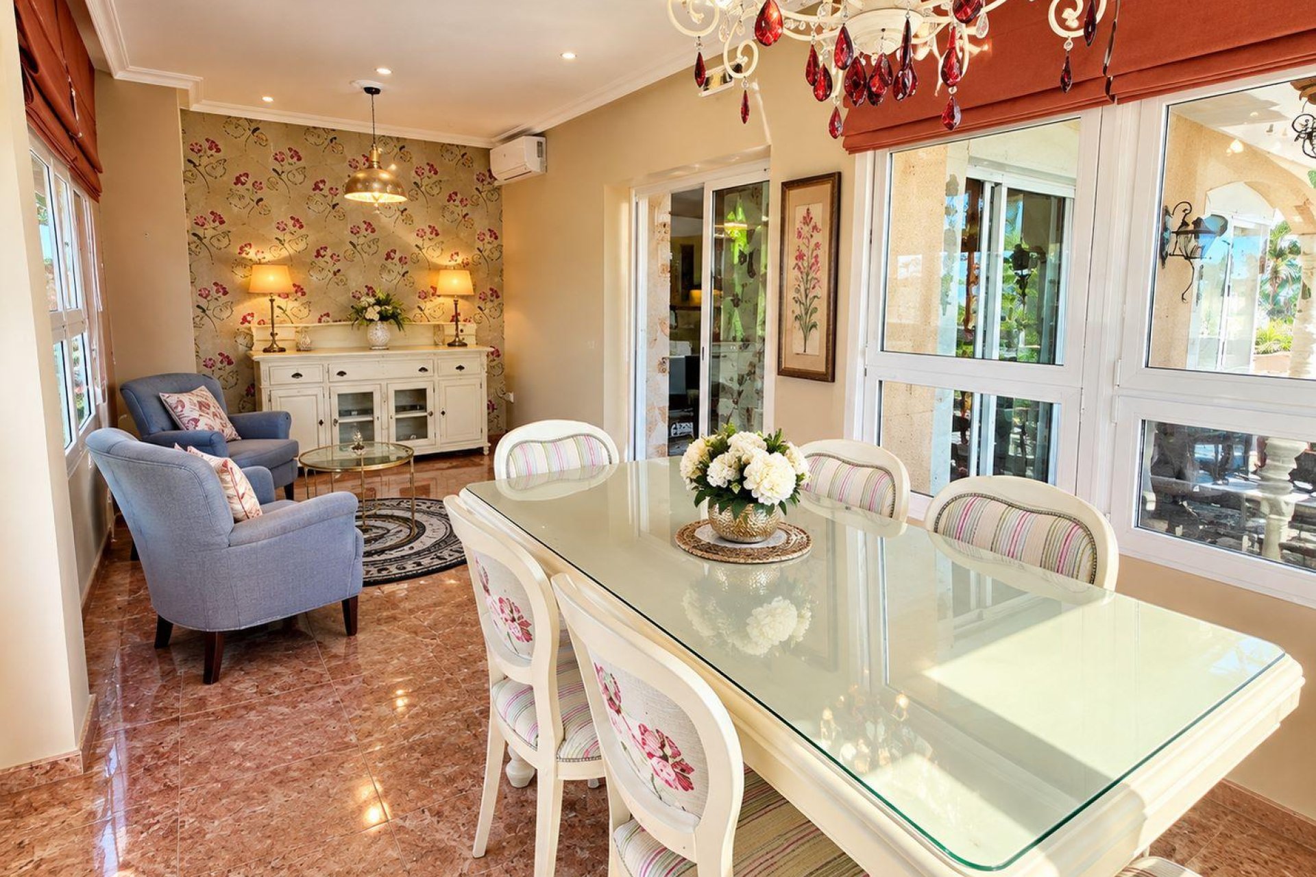 Resale - Villa -
Benferri - Benfis Park
