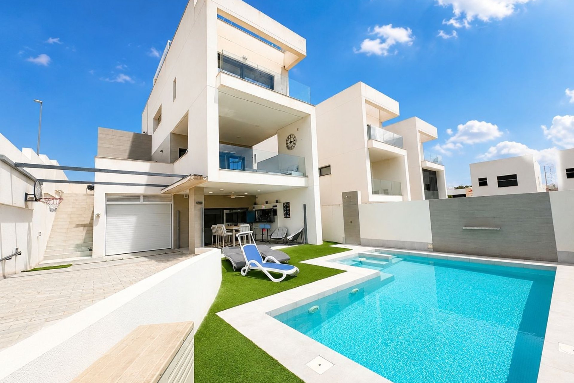 Resale - Villa -
Benijofar - Benijofar - Village