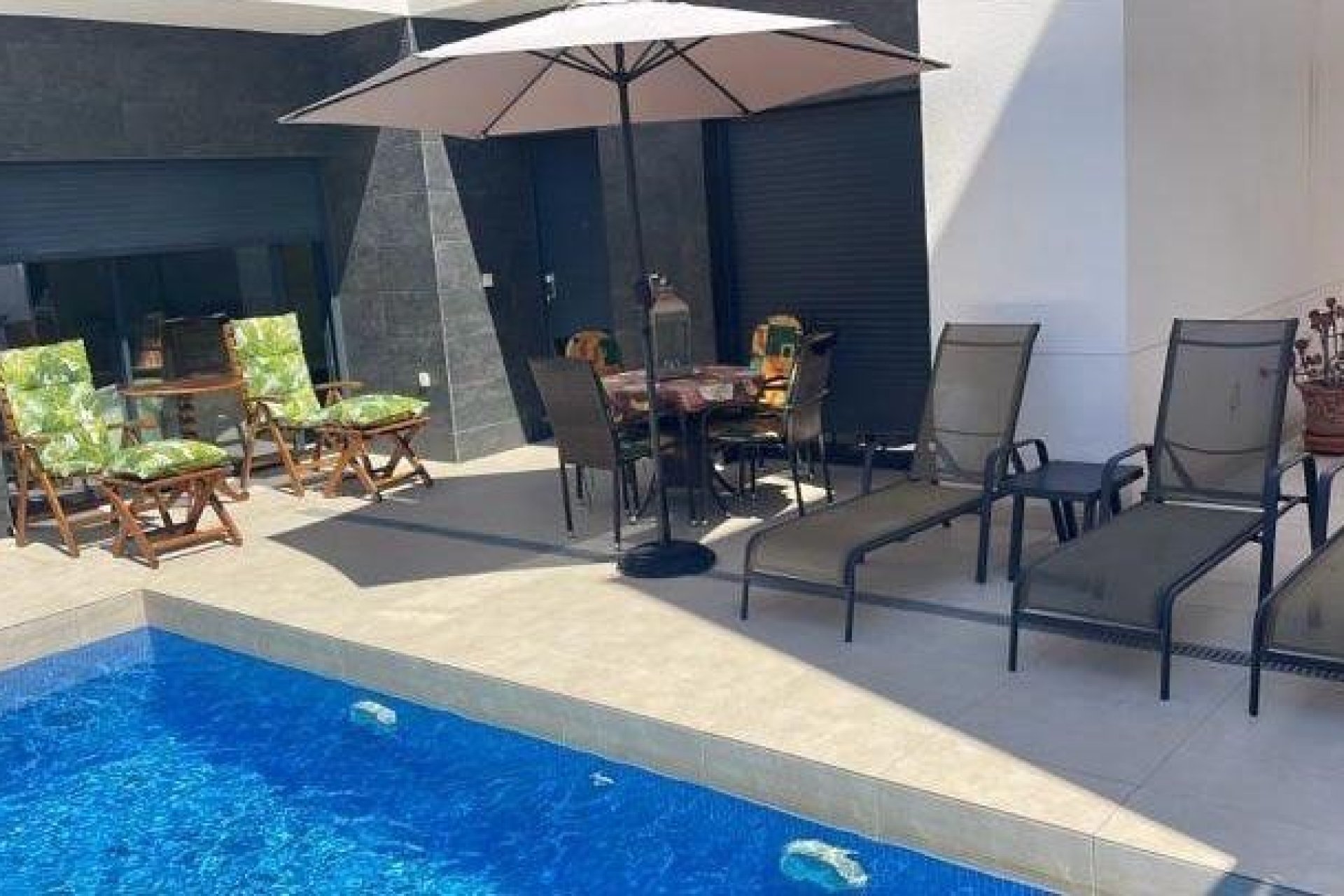 Resale - Villa -
Benijofar - Benijofar - Village