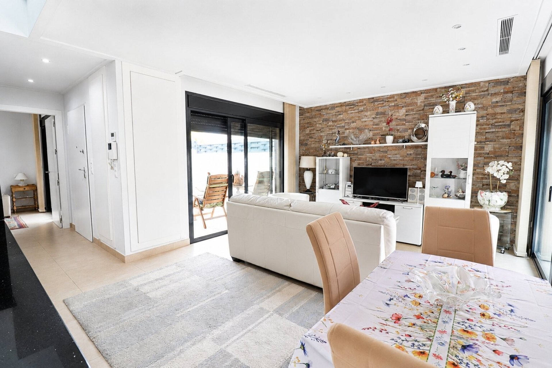 Resale - Villa -
Benijofar - Benijofar - Village