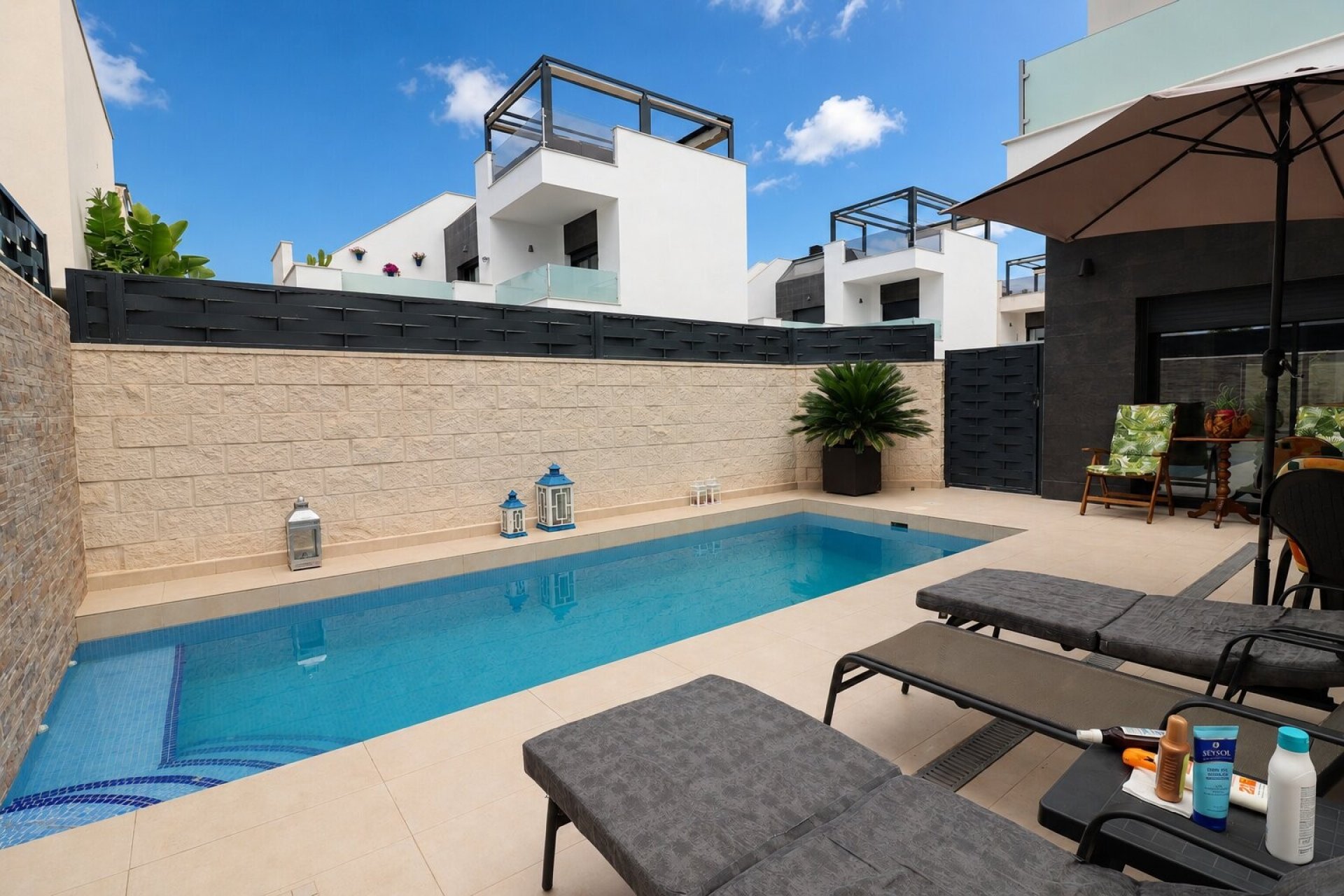 Resale - Villa -
Benijofar - Benijofar - Village