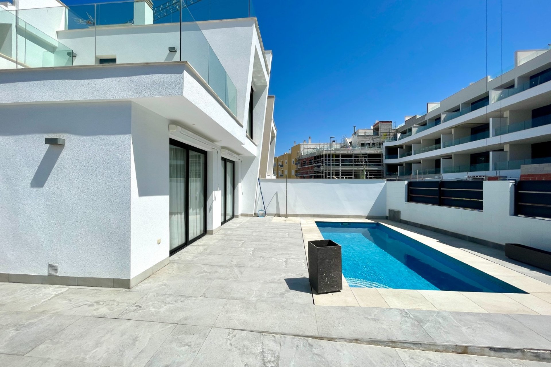 Resale - Villa -
Benijofar - Benijofar - Village