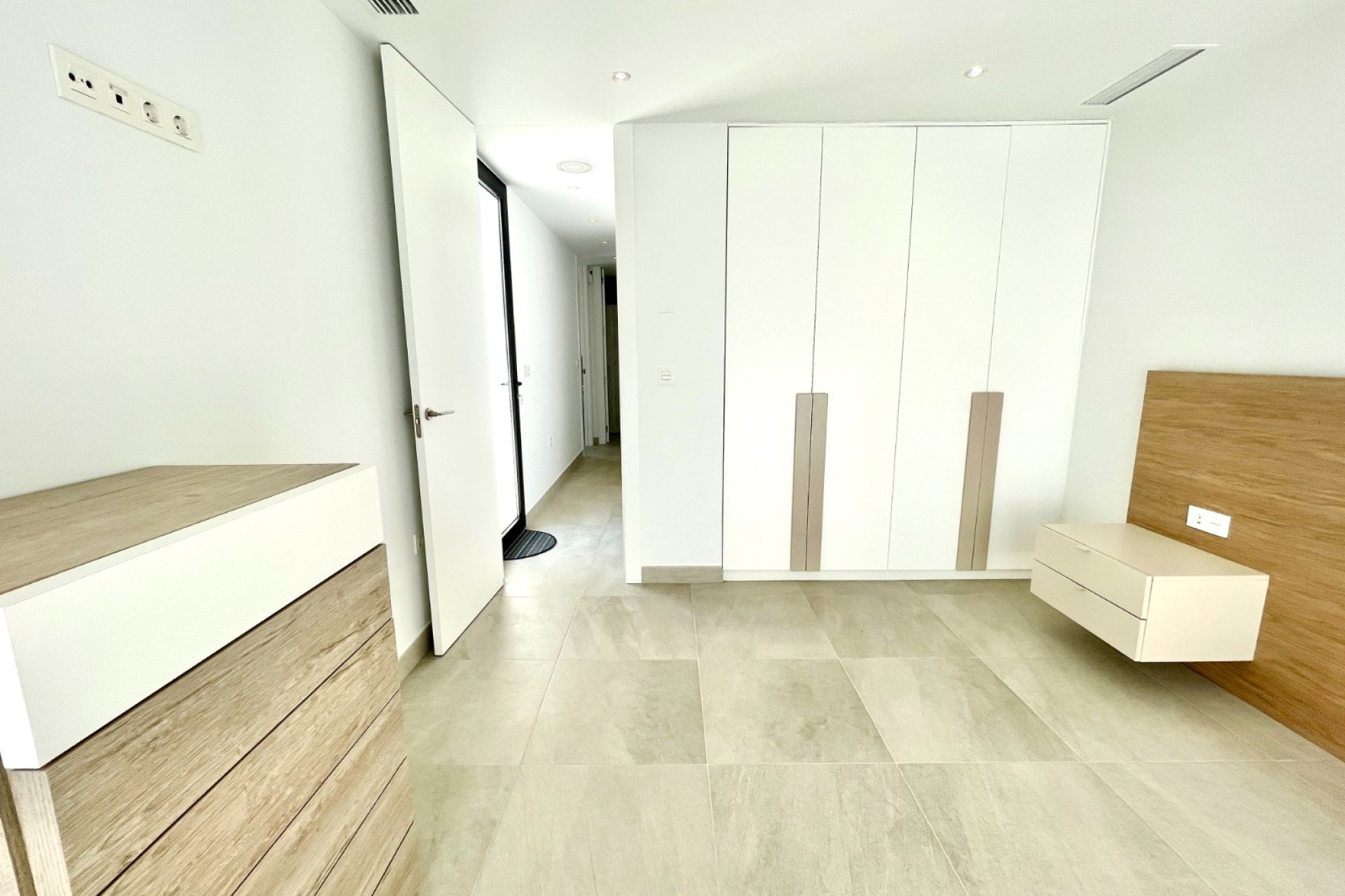 Resale - Villa -
Benijofar - Benijofar - Village