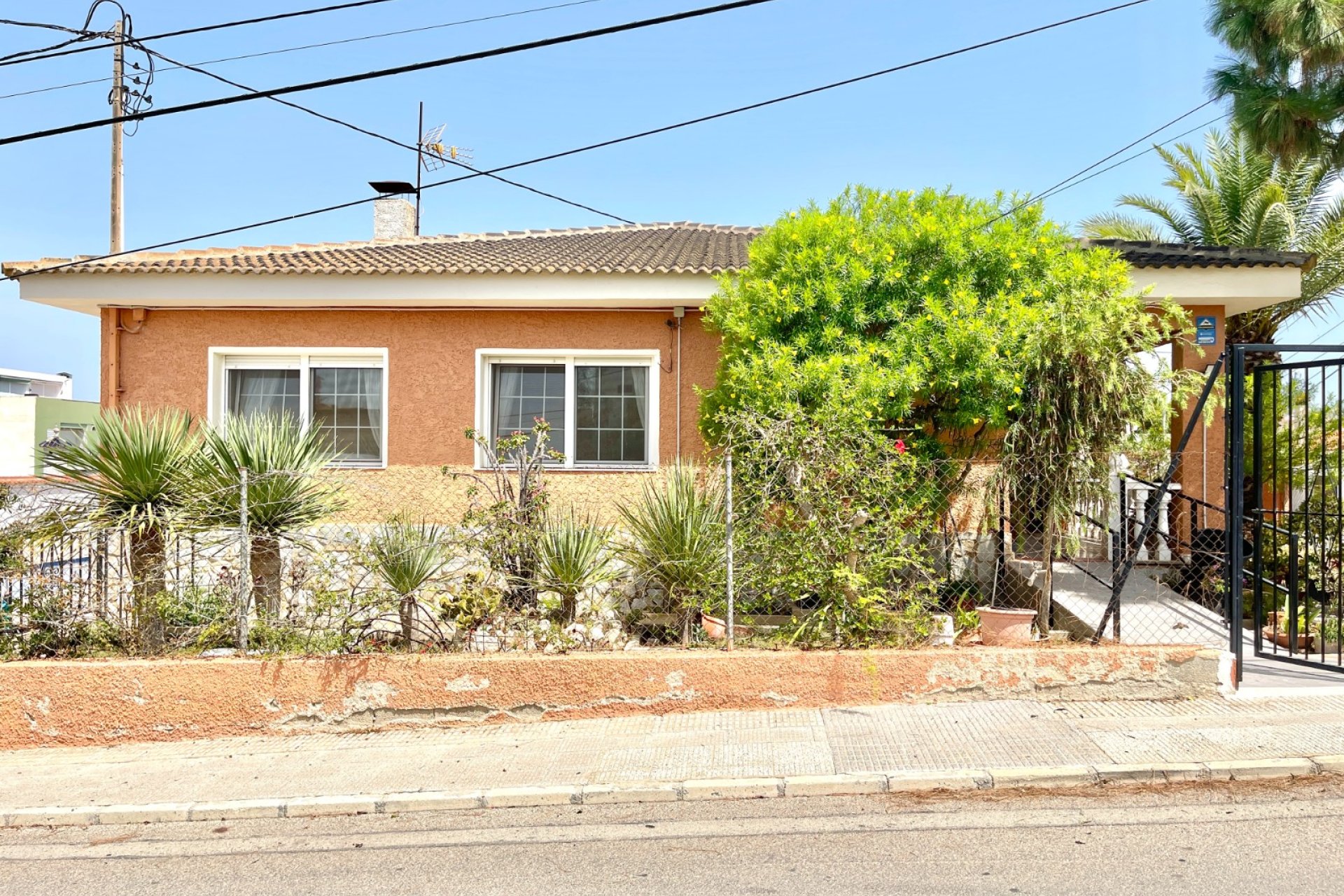 Resale - Villa -
Benijofar - Benijofar - Village