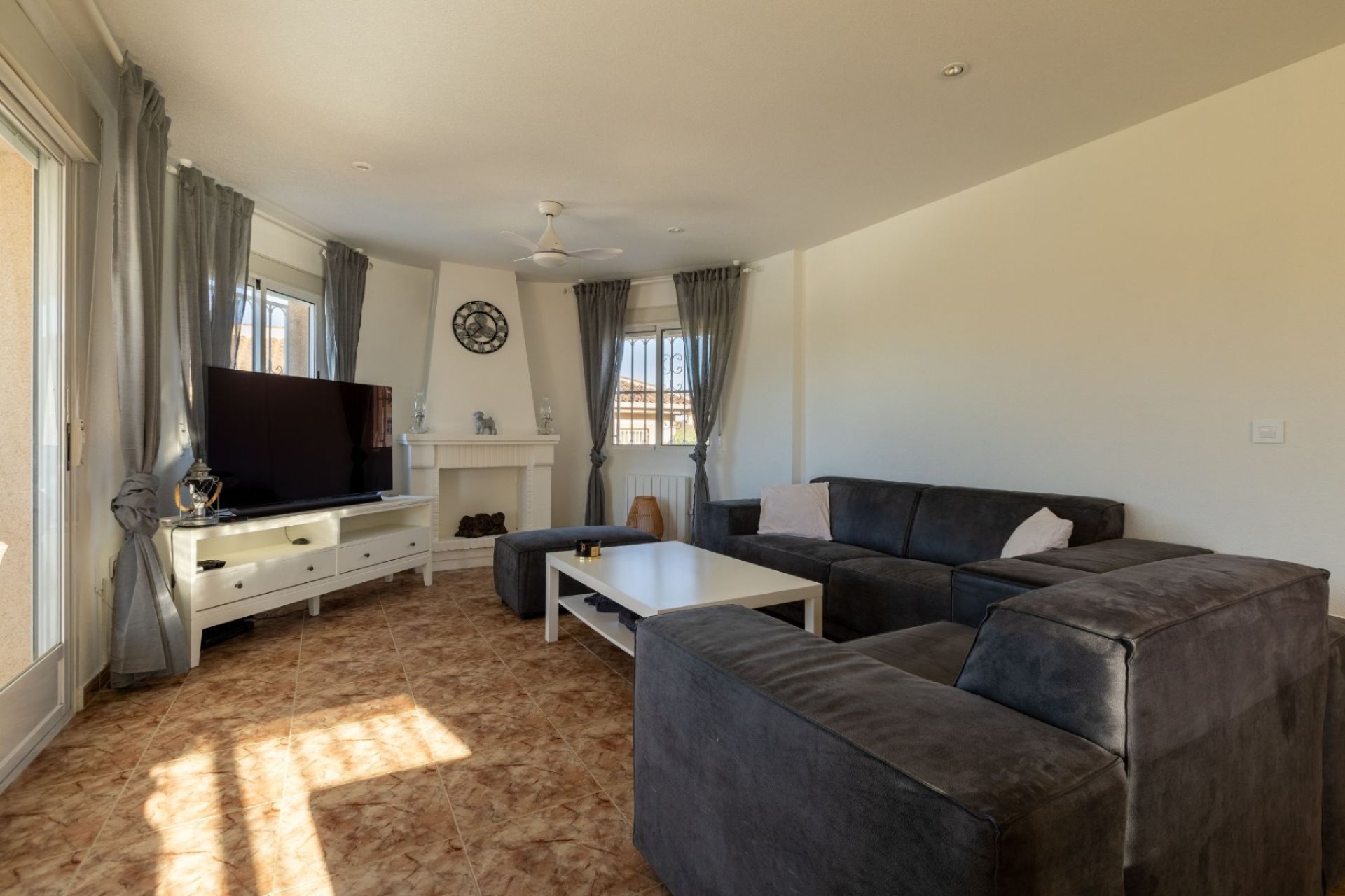 Resale - Villa -
Benimar - Benimar I