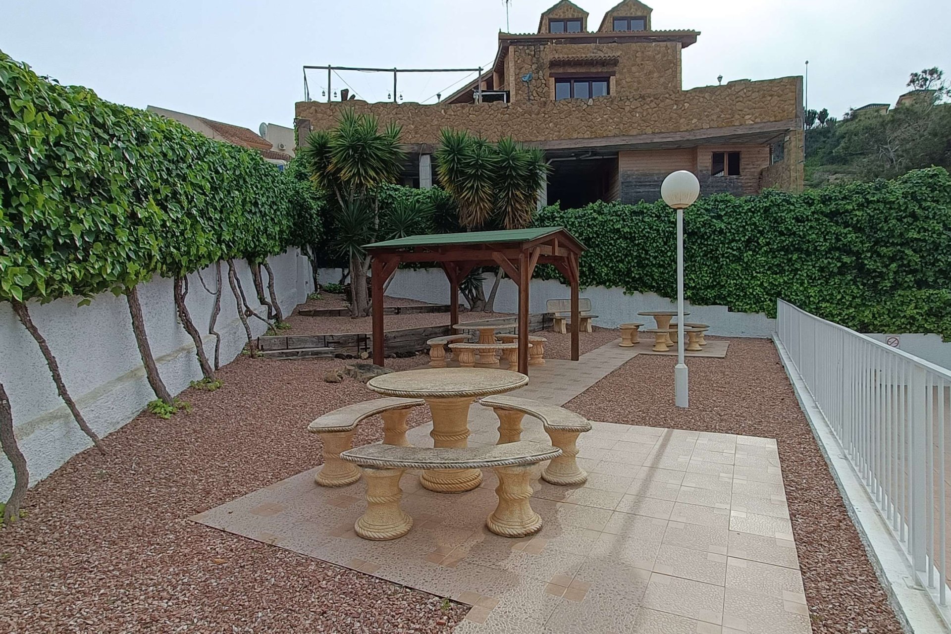Resale - Villa -
Benimar - Benimar II