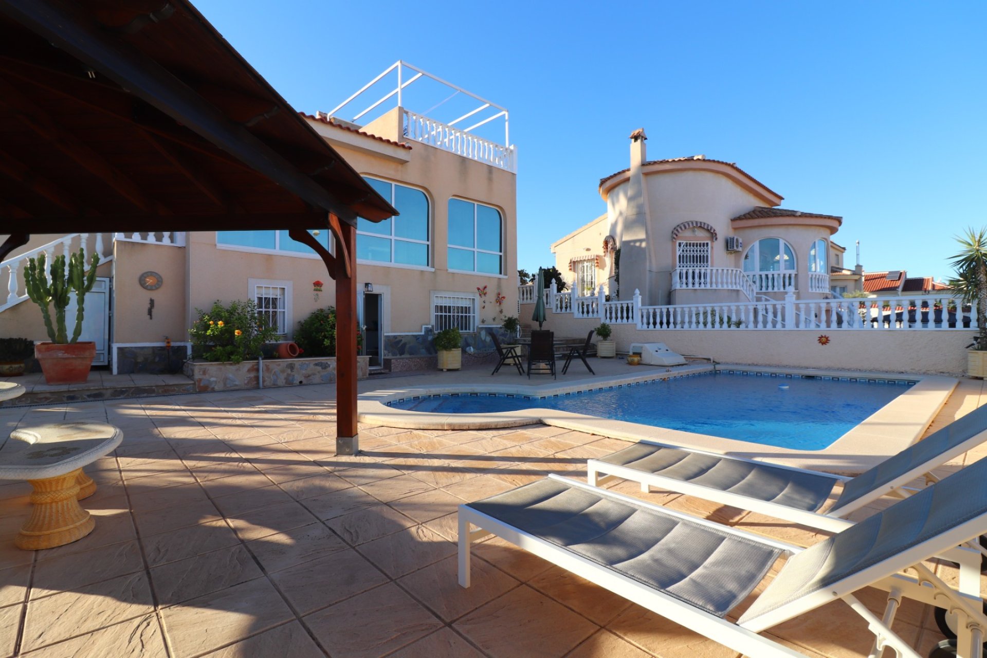 Resale - Villa -
Benimar - Benimar II