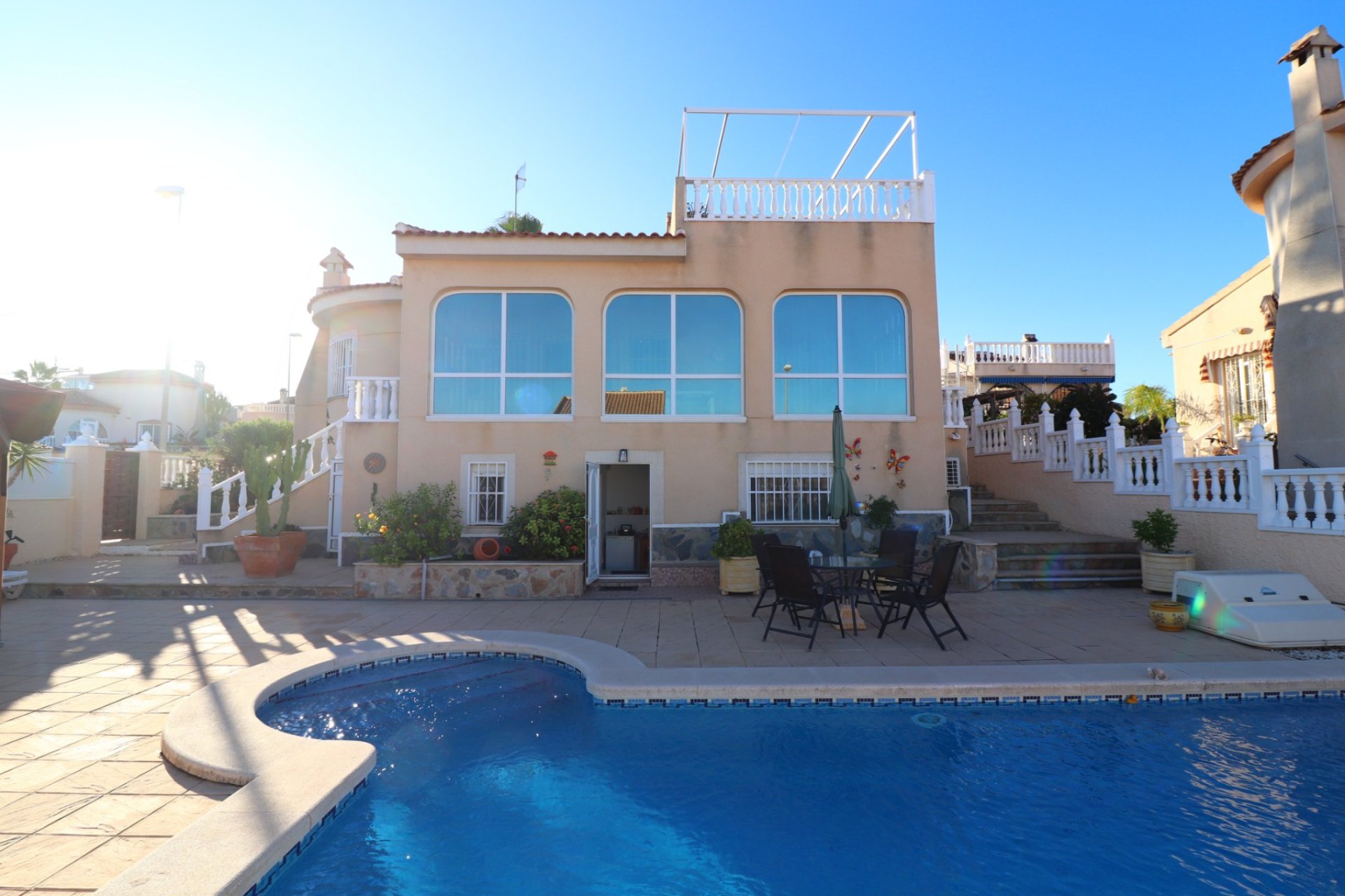 Resale - Villa -
Benimar - Benimar II