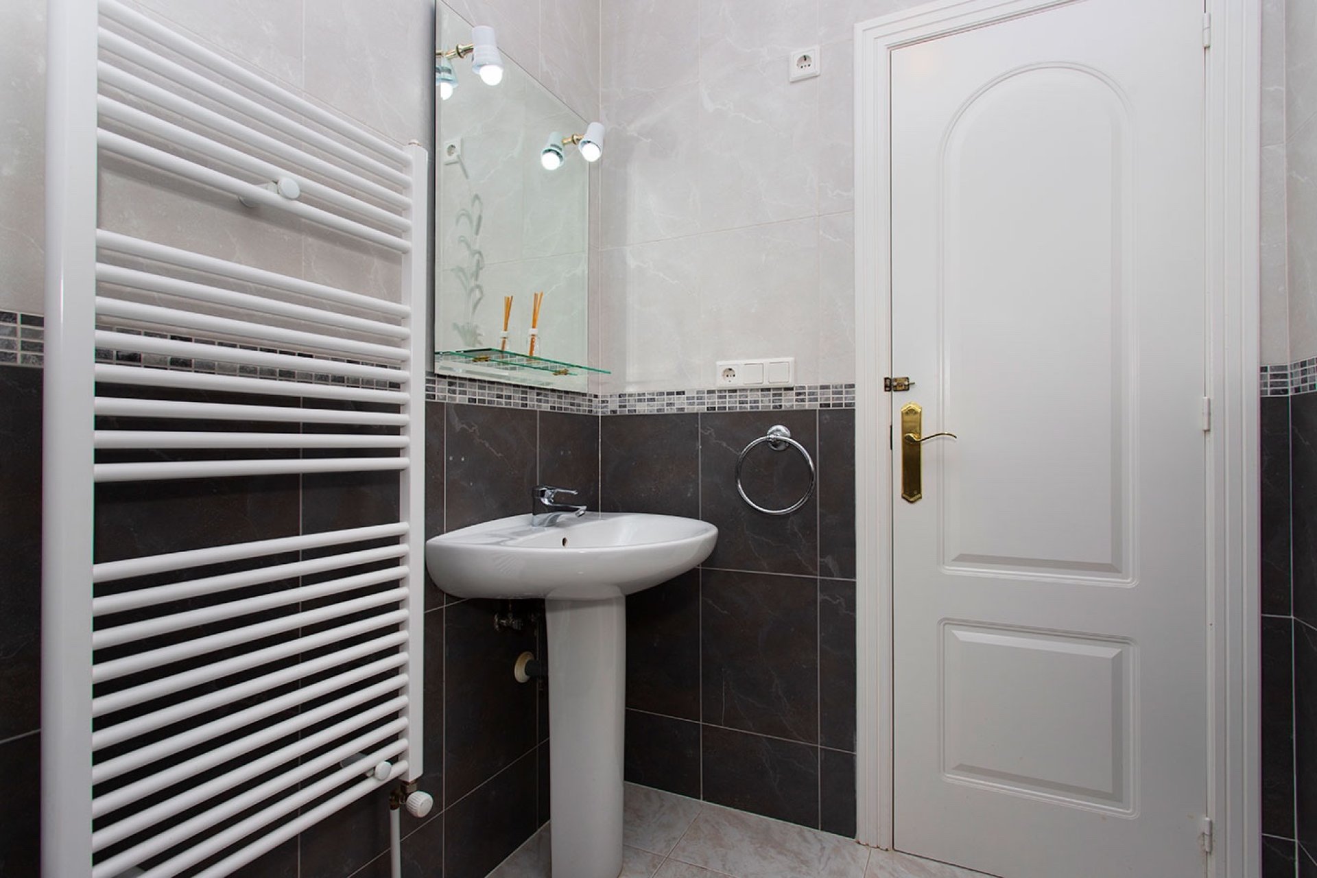 Resale - Villa -
Benimar - Rojales Hills