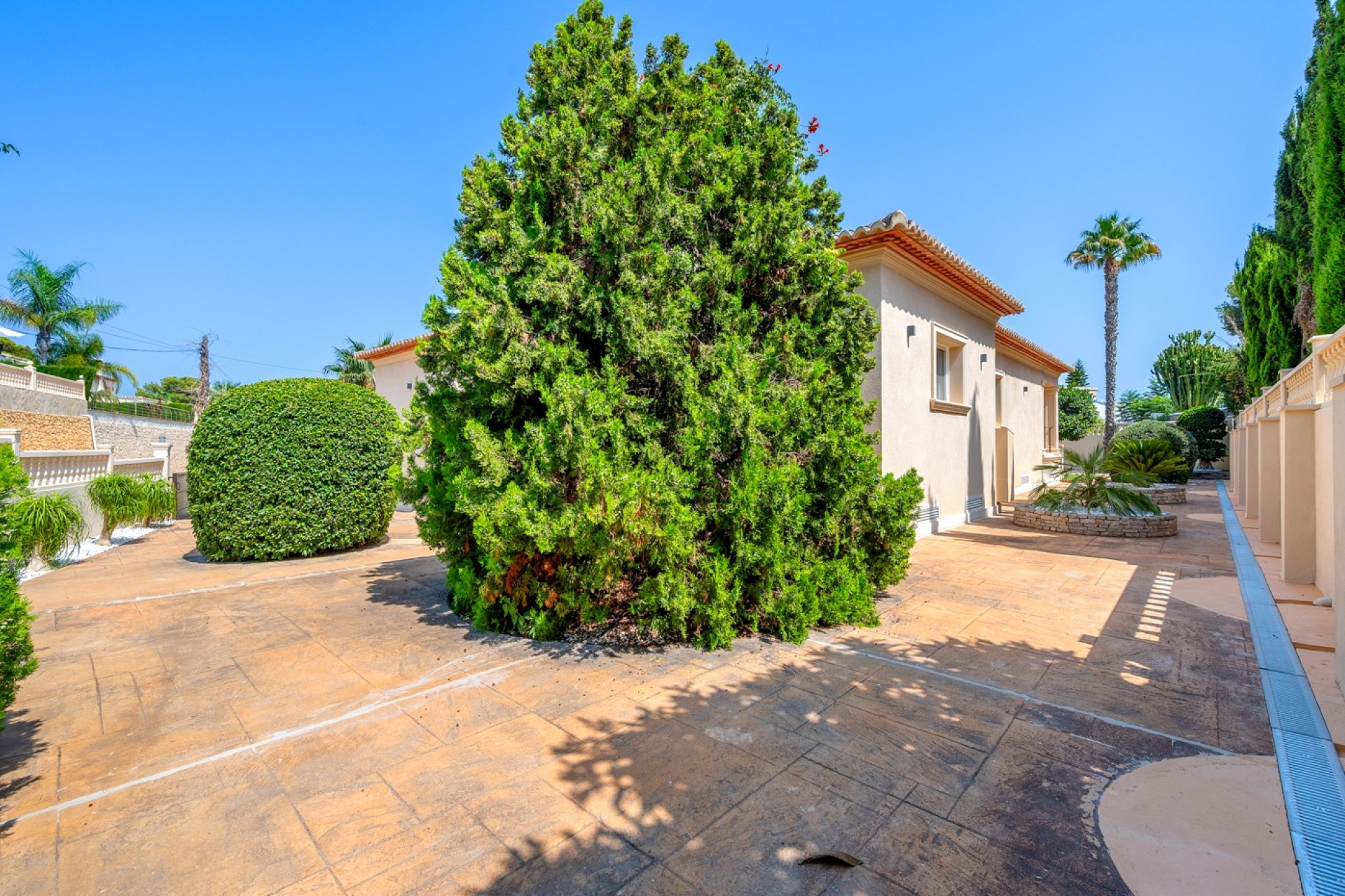 Resale - Villa -
Benissa - Carrio