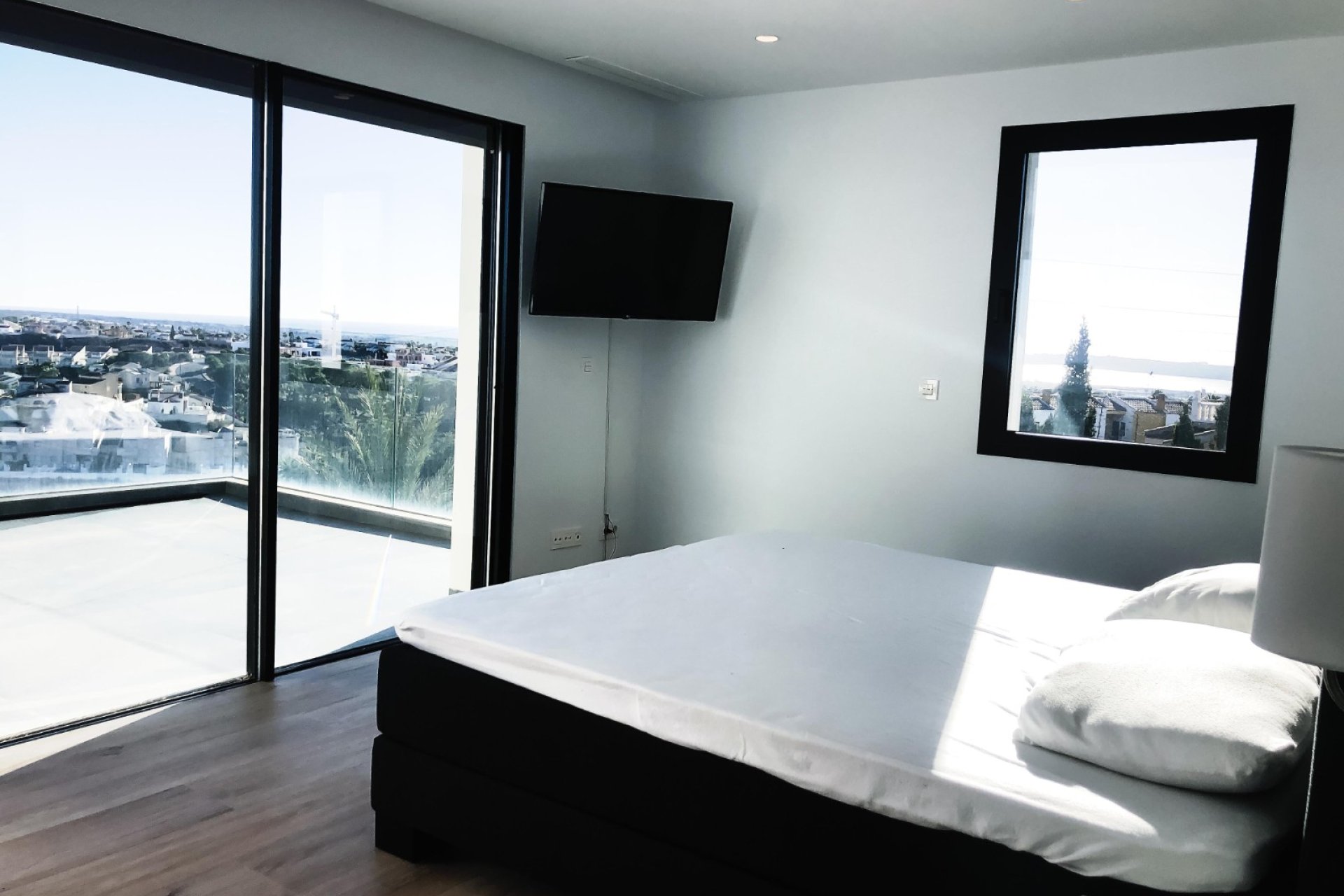 Resale - Villa -
Ciudad Quesada - Altos de Quesada