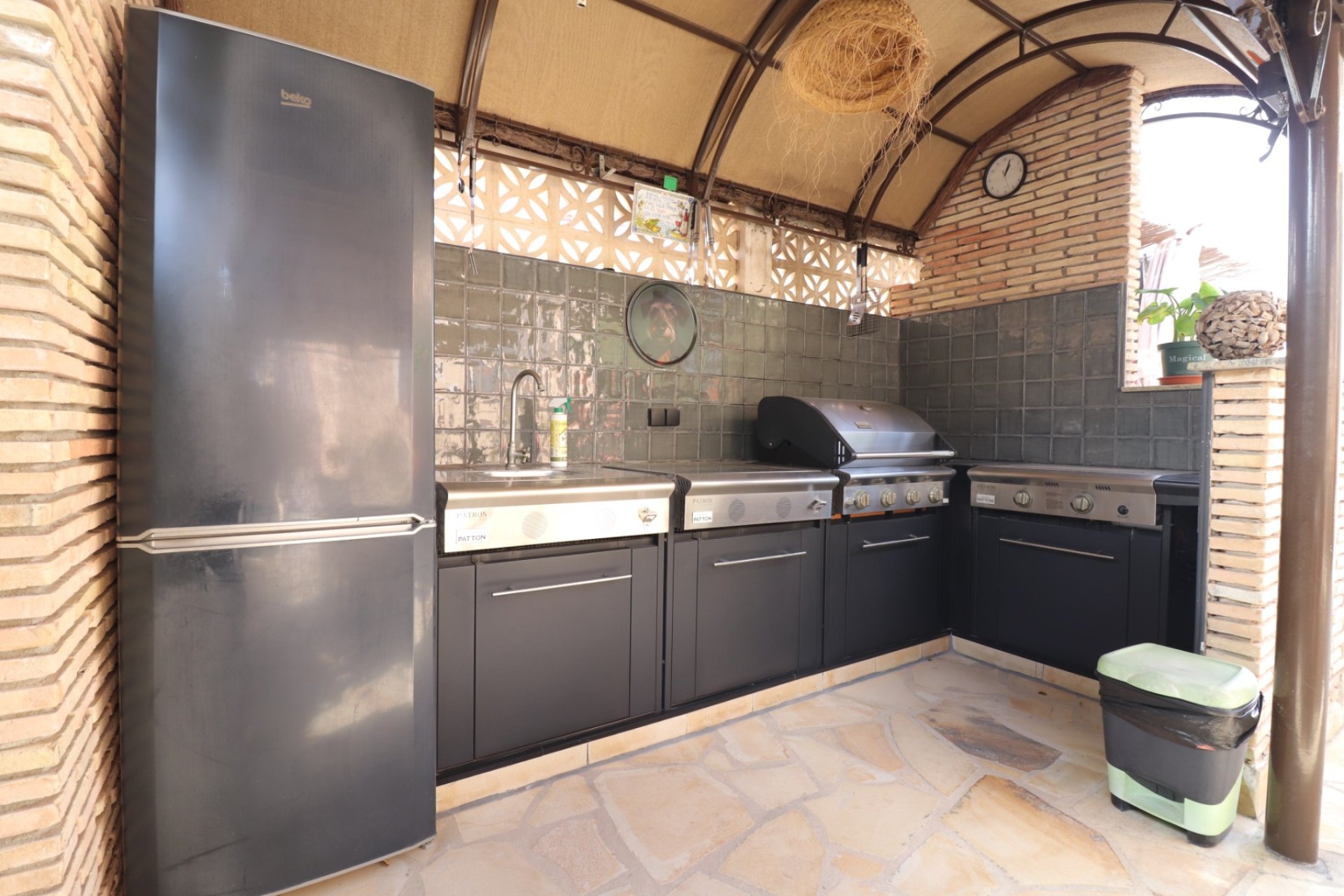 Resale - Villa -
Ciudad Quesada - Atalayas