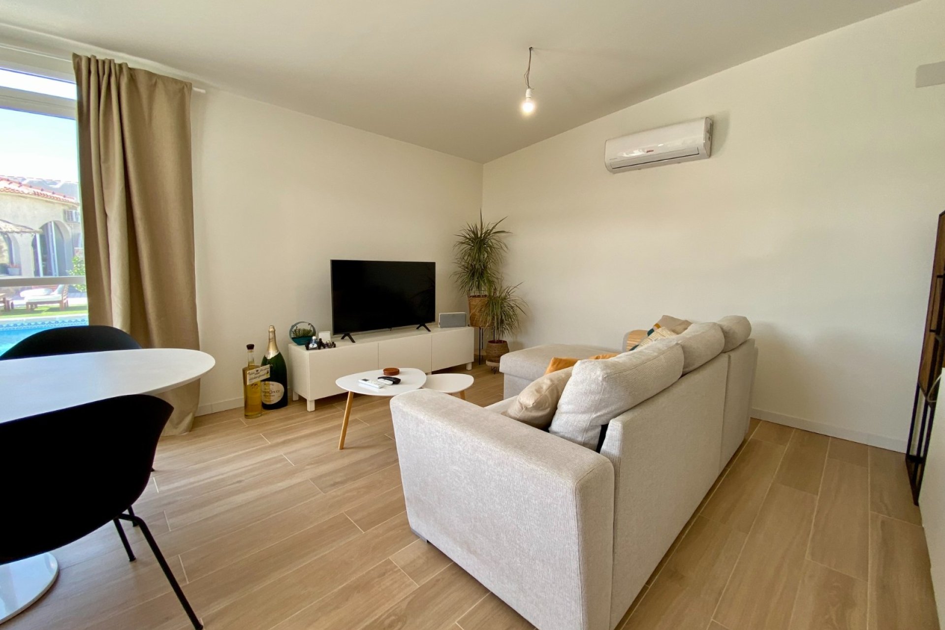 Resale - Villa -
Ciudad Quesada - Ciudad Quesada - Town