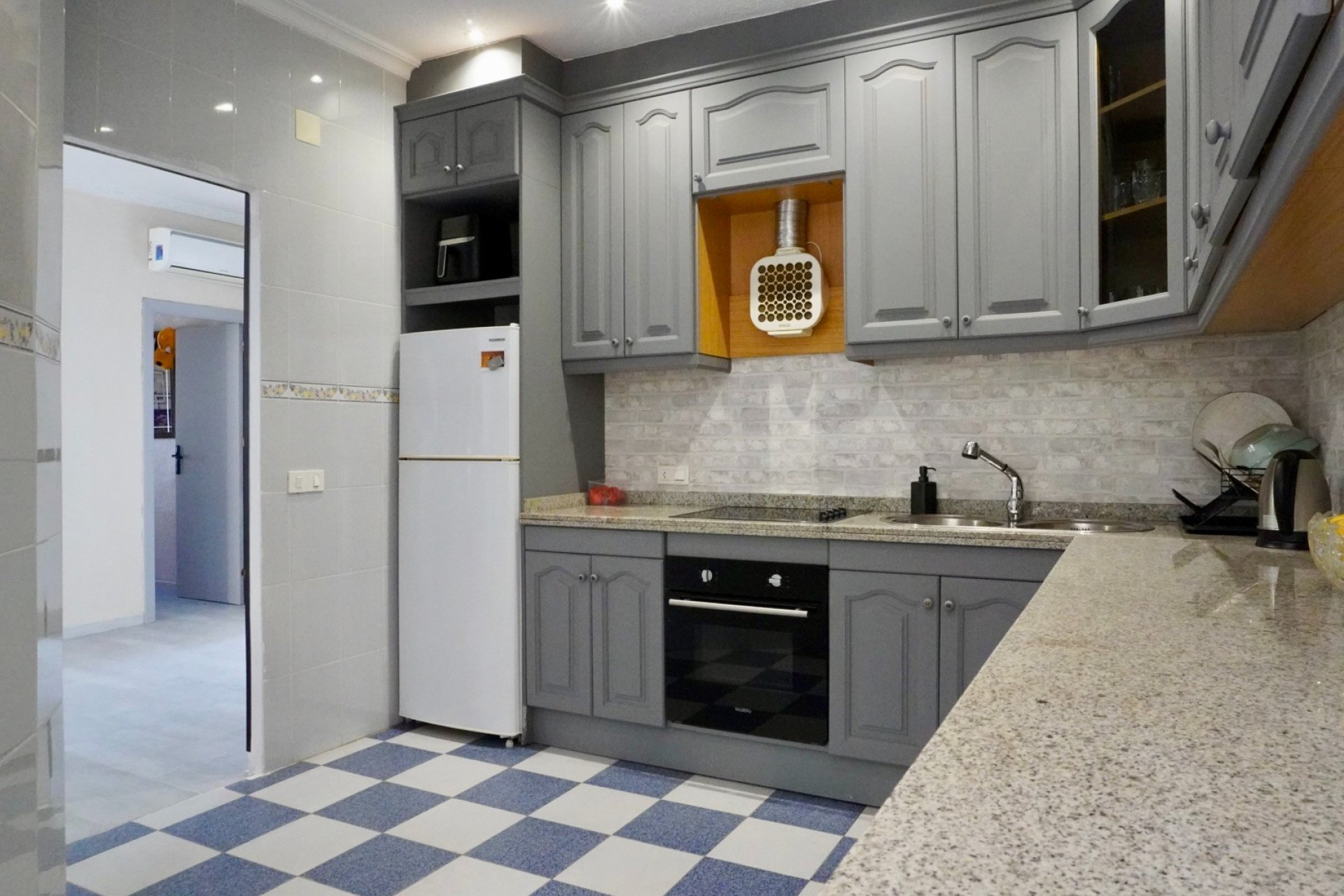 Resale - Villa -
Ciudad Quesada - Ciudad Quesada - Town