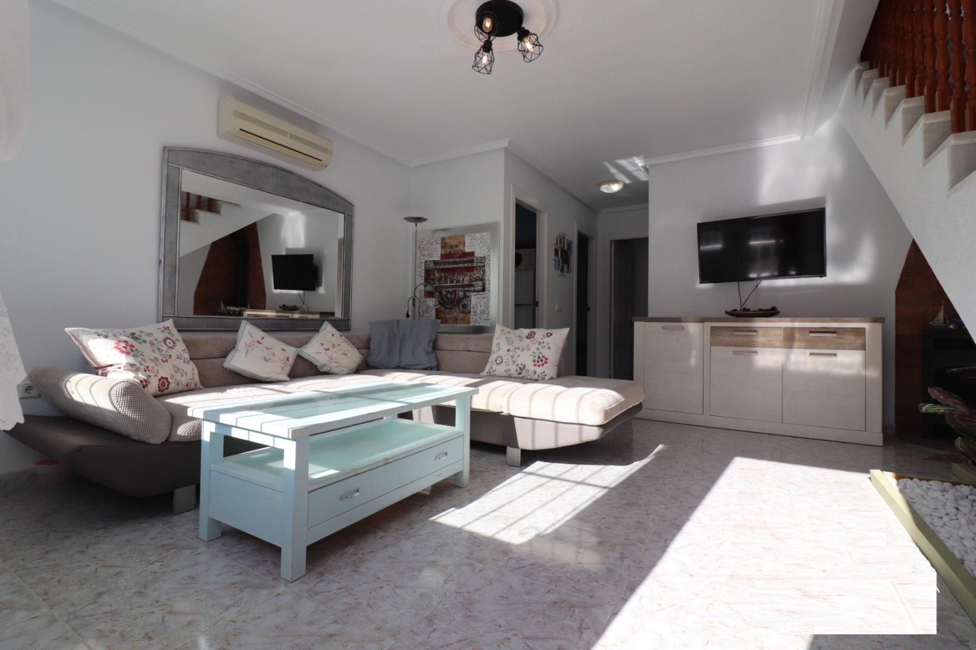 Resale - Villa -
Ciudad Quesada - Ciudad Quesada - Town