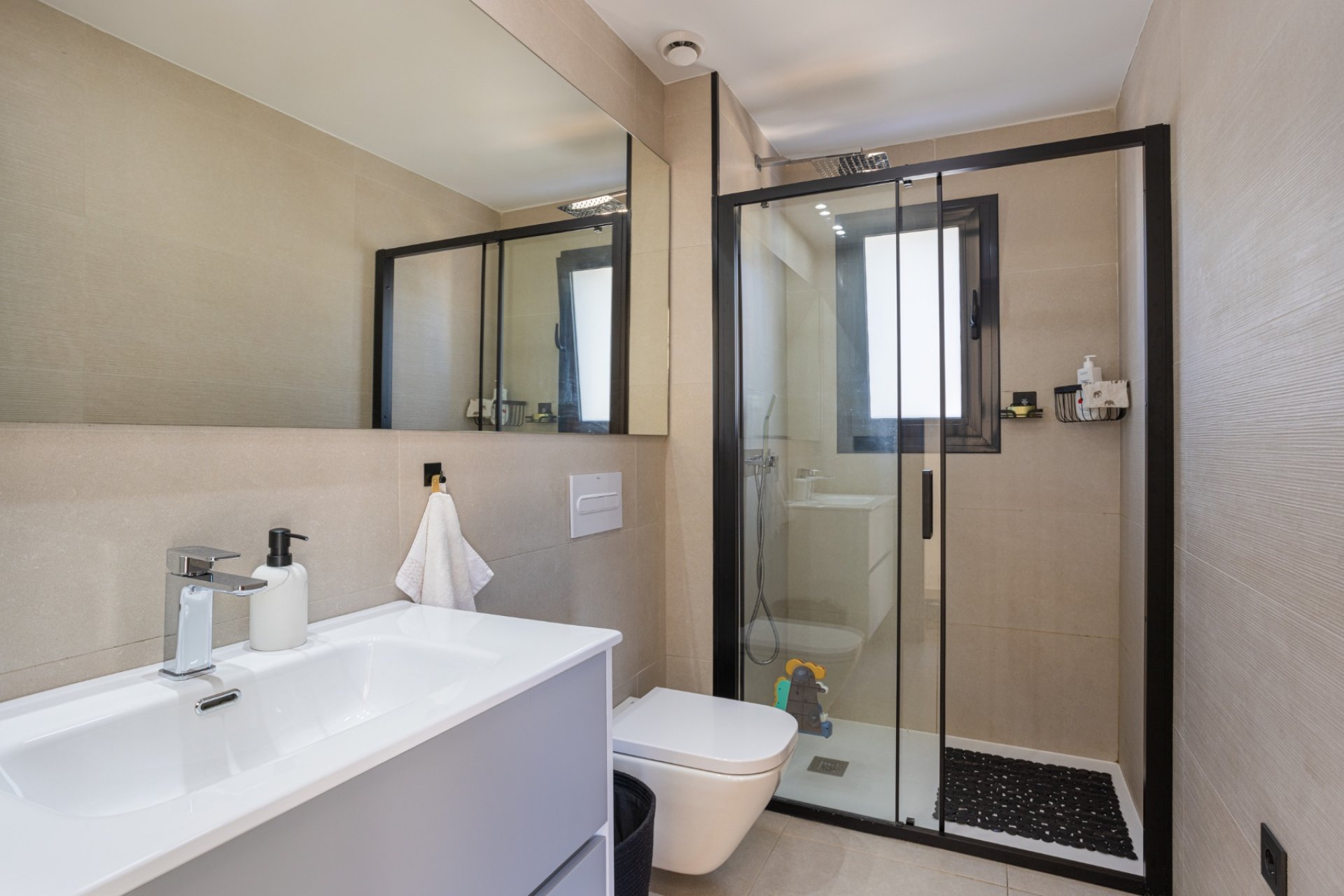 Resale - Villa -
Ciudad Quesada - Ciudad Quesada - Town