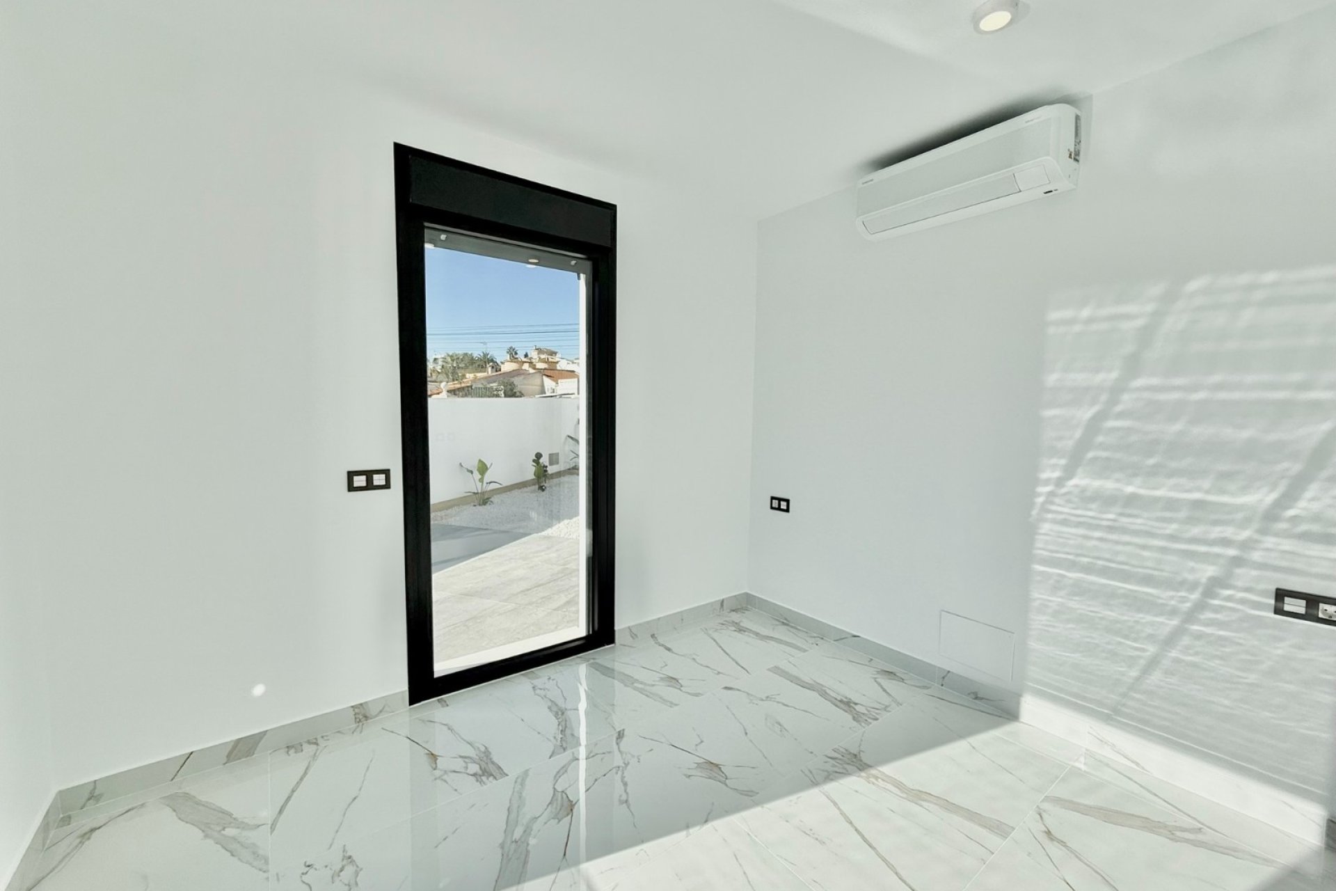 Resale - Villa -
Ciudad Quesada - Ciudad Quesada - Town