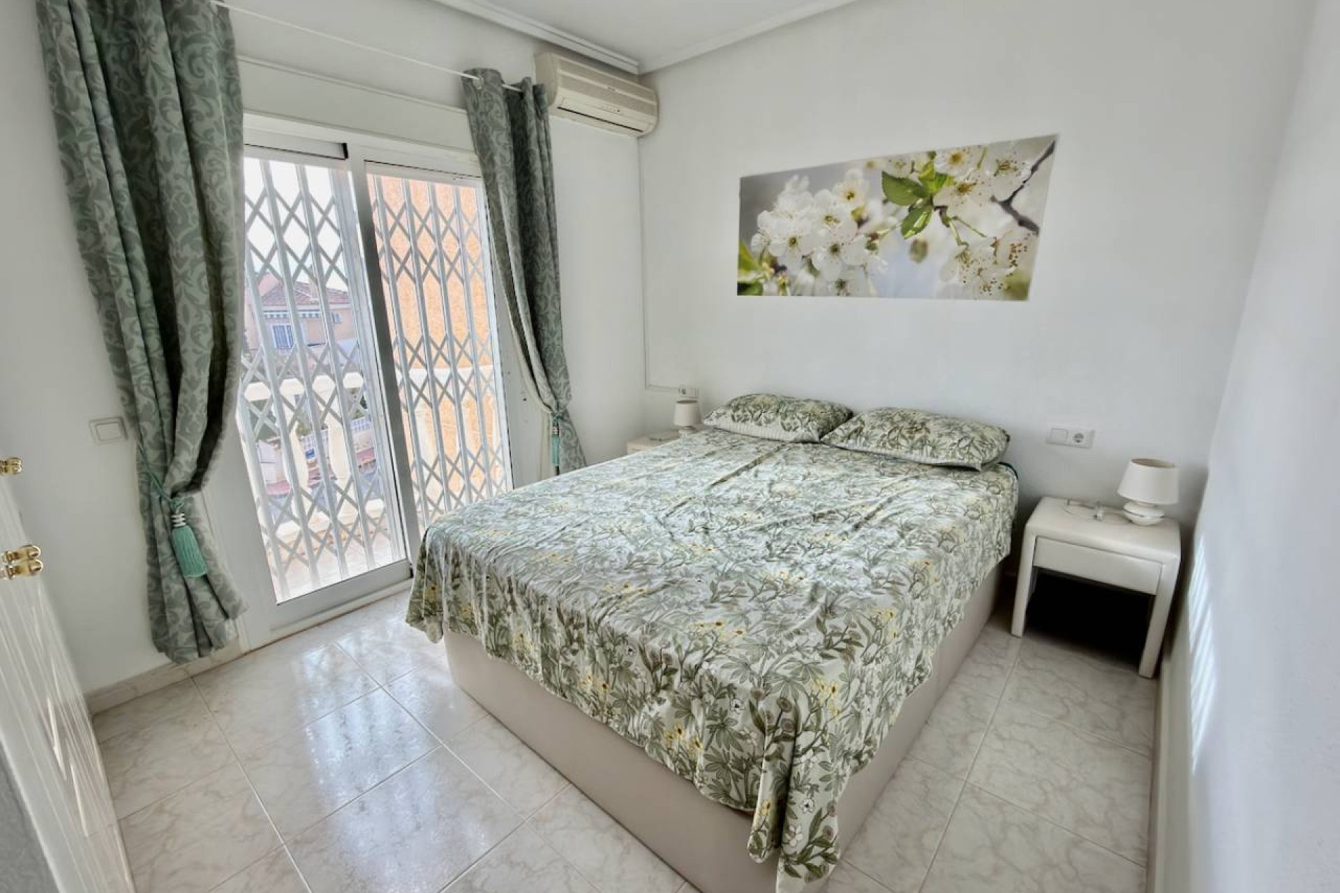 Resale - Villa -
Ciudad Quesada - Ciudad Quesada - Town