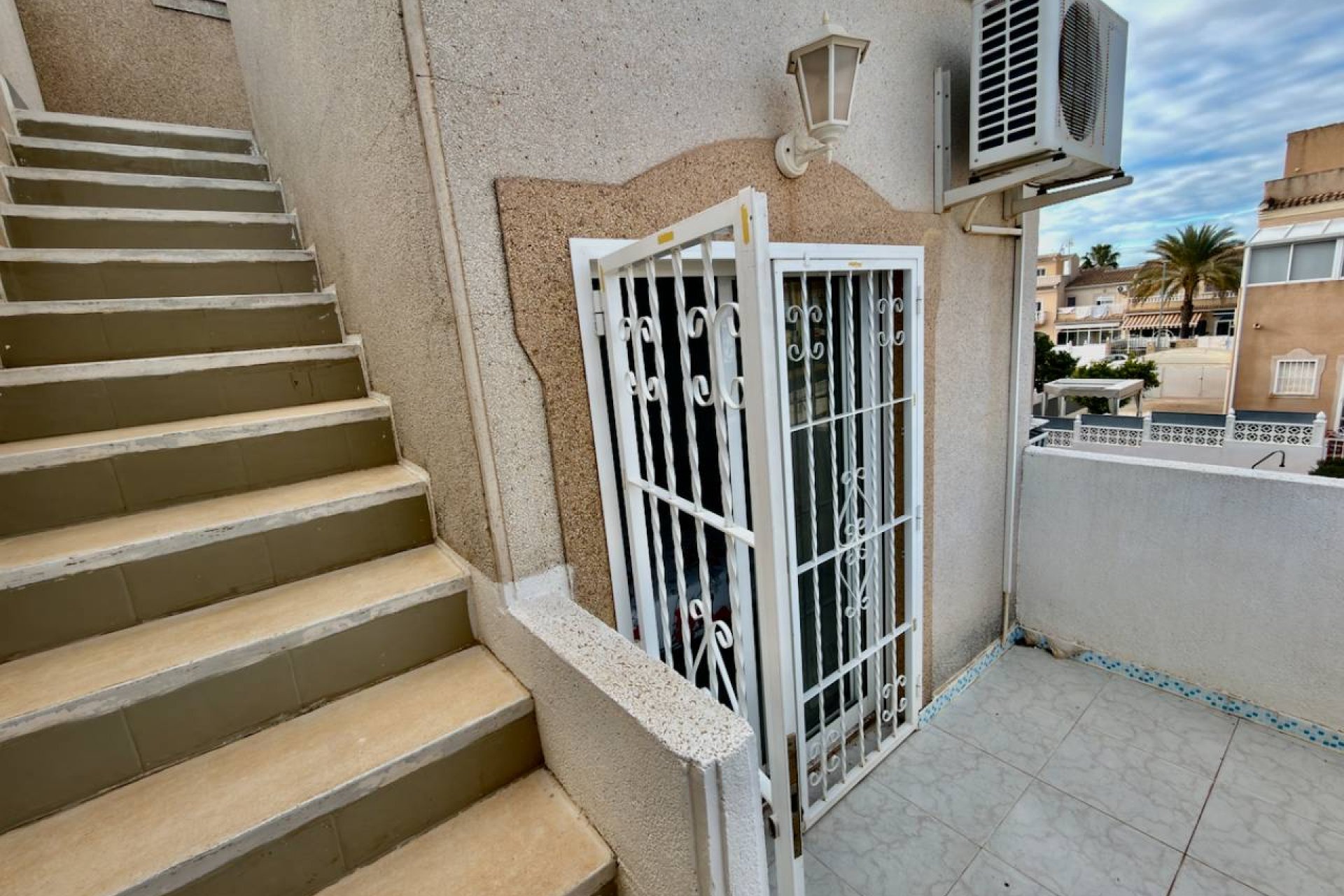 Resale - Villa -
Ciudad Quesada - Ciudad Quesada - Town