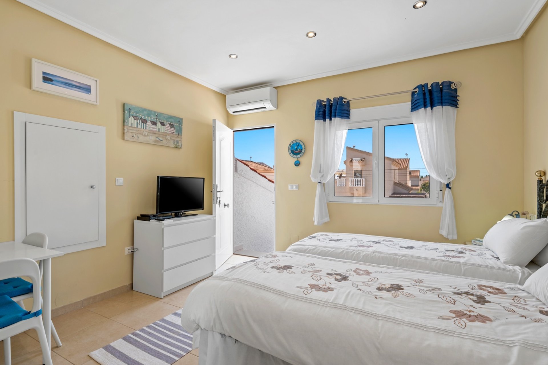 Resale - Villa -
Ciudad Quesada - Ciudad Quesada - Town