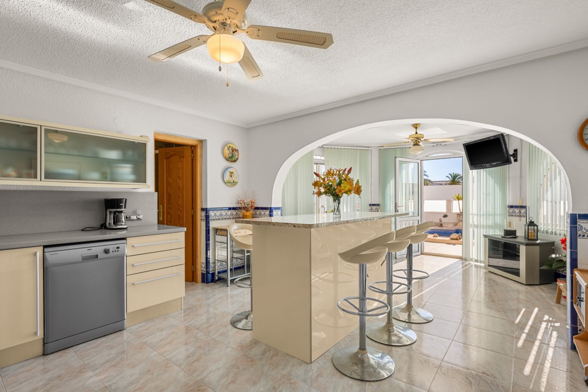 Resale - Villa -
Ciudad Quesada - Ciudad Quesada - Town