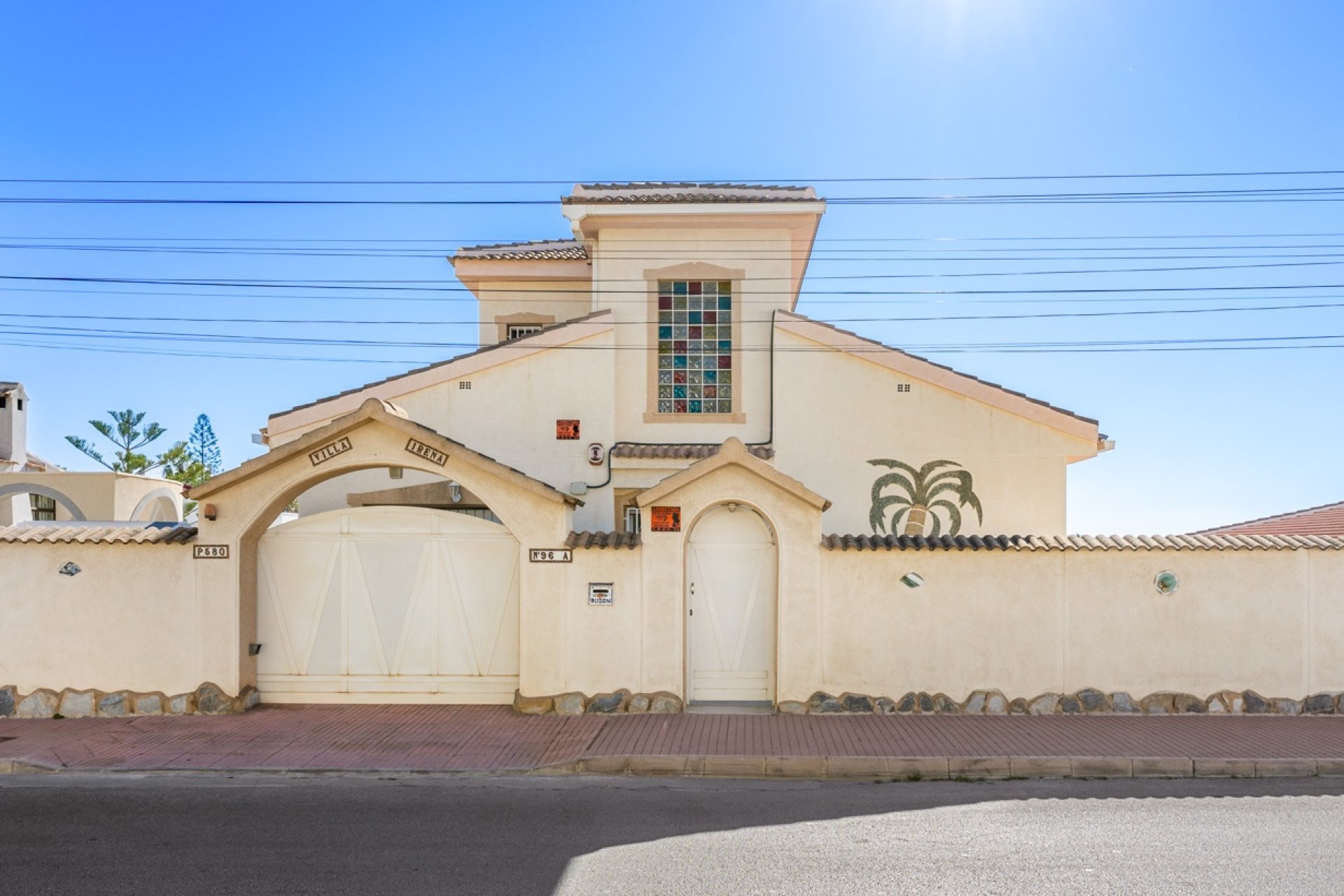 Resale - Villa -
Ciudad Quesada - Ciudad Quesada - Town