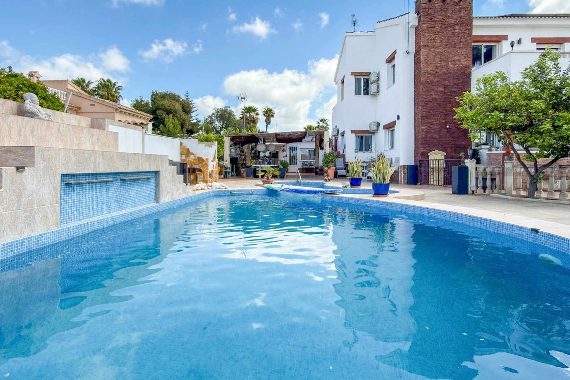 Resale - Villa -
Ciudad Quesada - Ciudad Quesada - Town