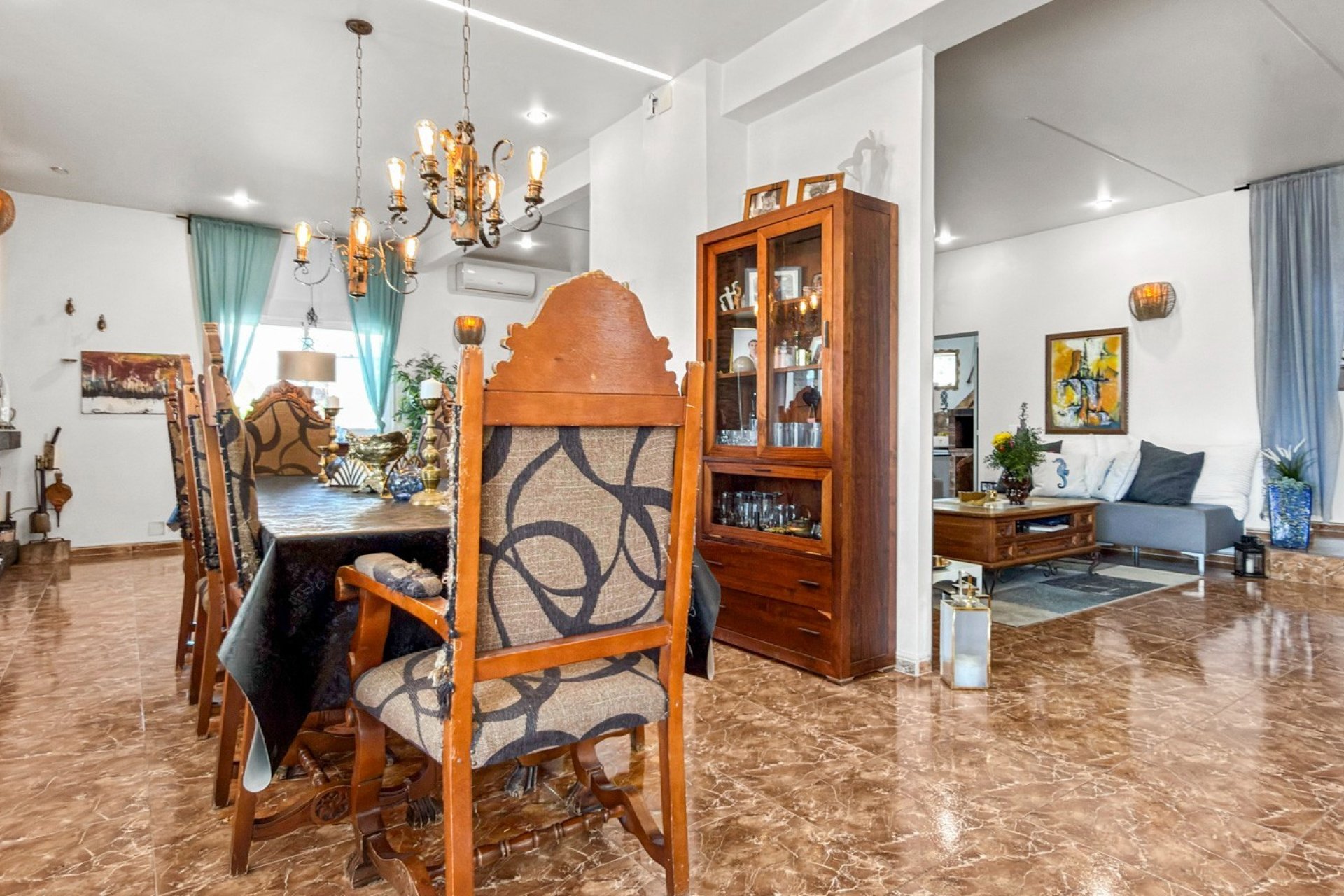 Resale - Villa -
Ciudad Quesada - Ciudad Quesada - Town