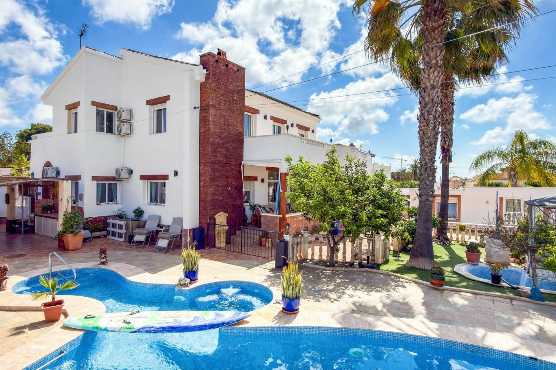 Resale - Villa -
Ciudad Quesada - Ciudad Quesada - Town