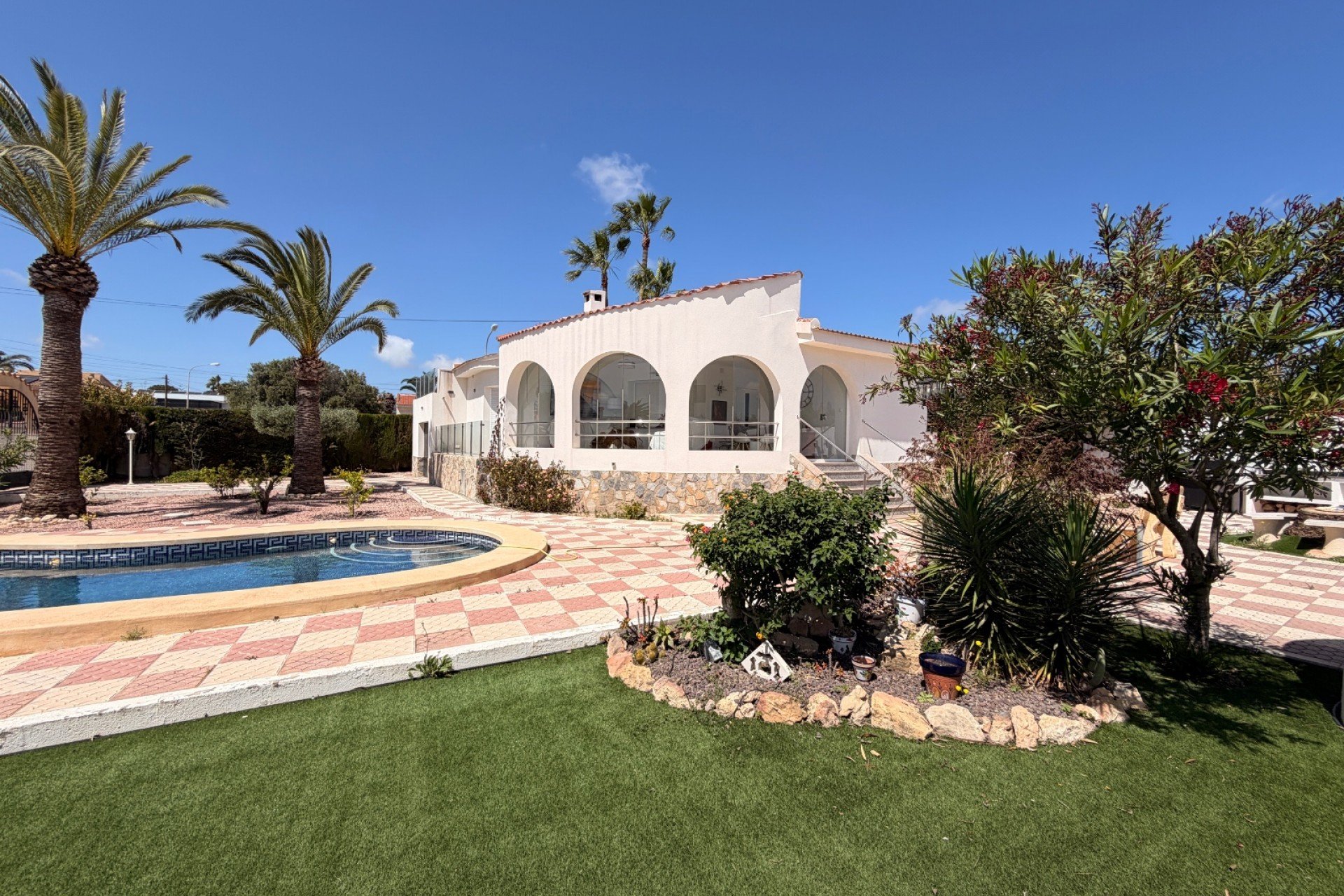 Resale - Villa -
Ciudad Quesada - Ciudad Quesada - Town